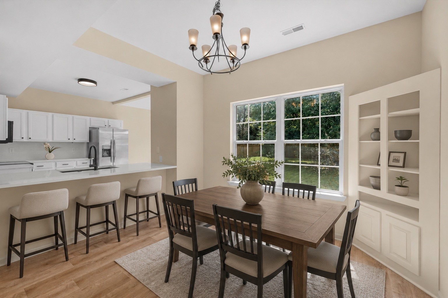 6832 Bridgewater Dr
