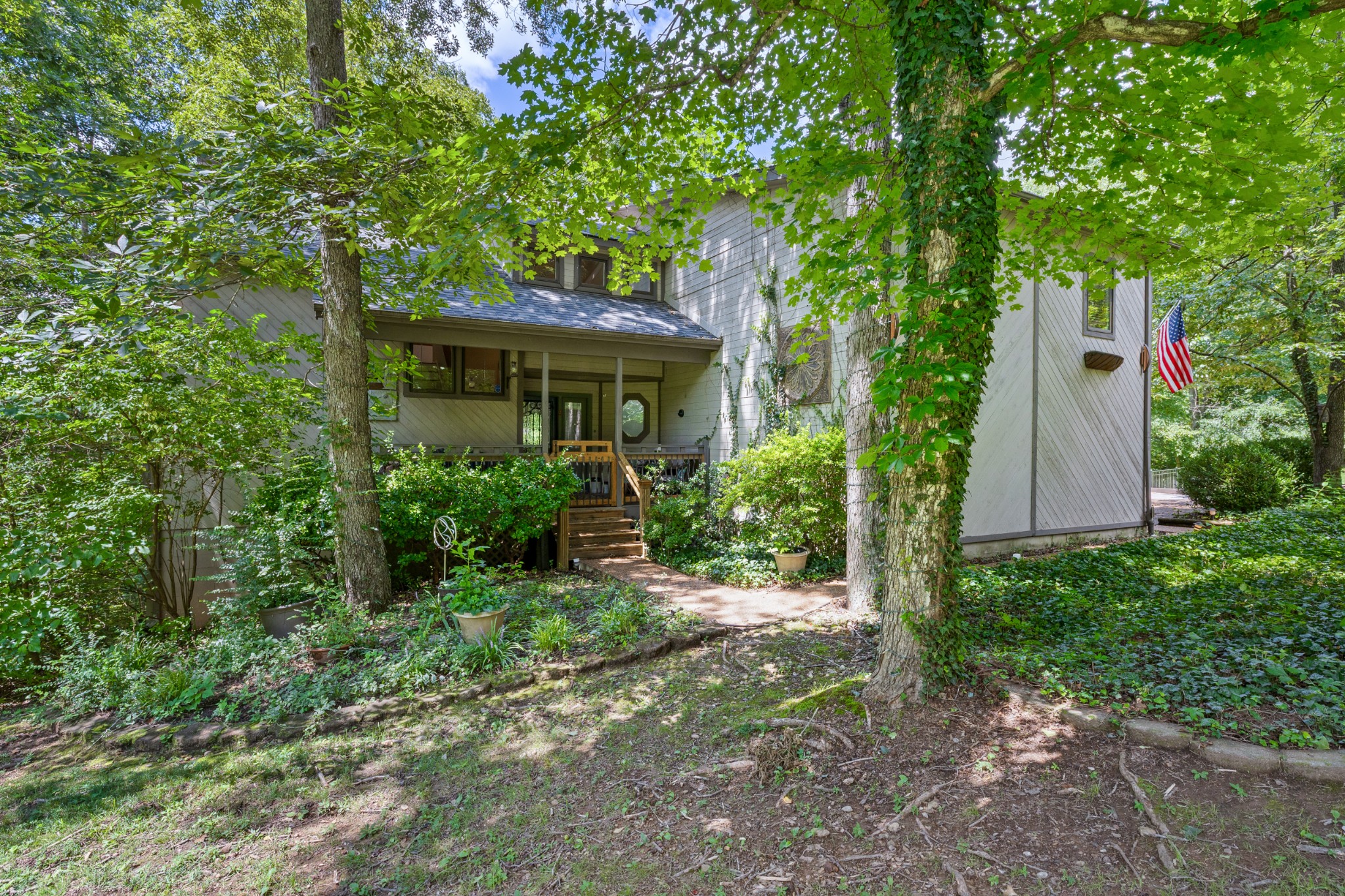 4410 Tanglewood Rd