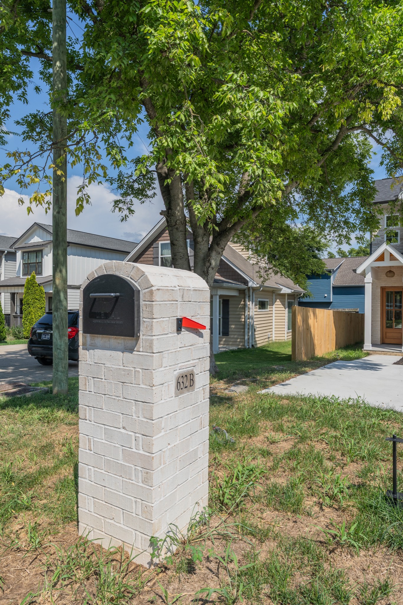632B Annex Ave