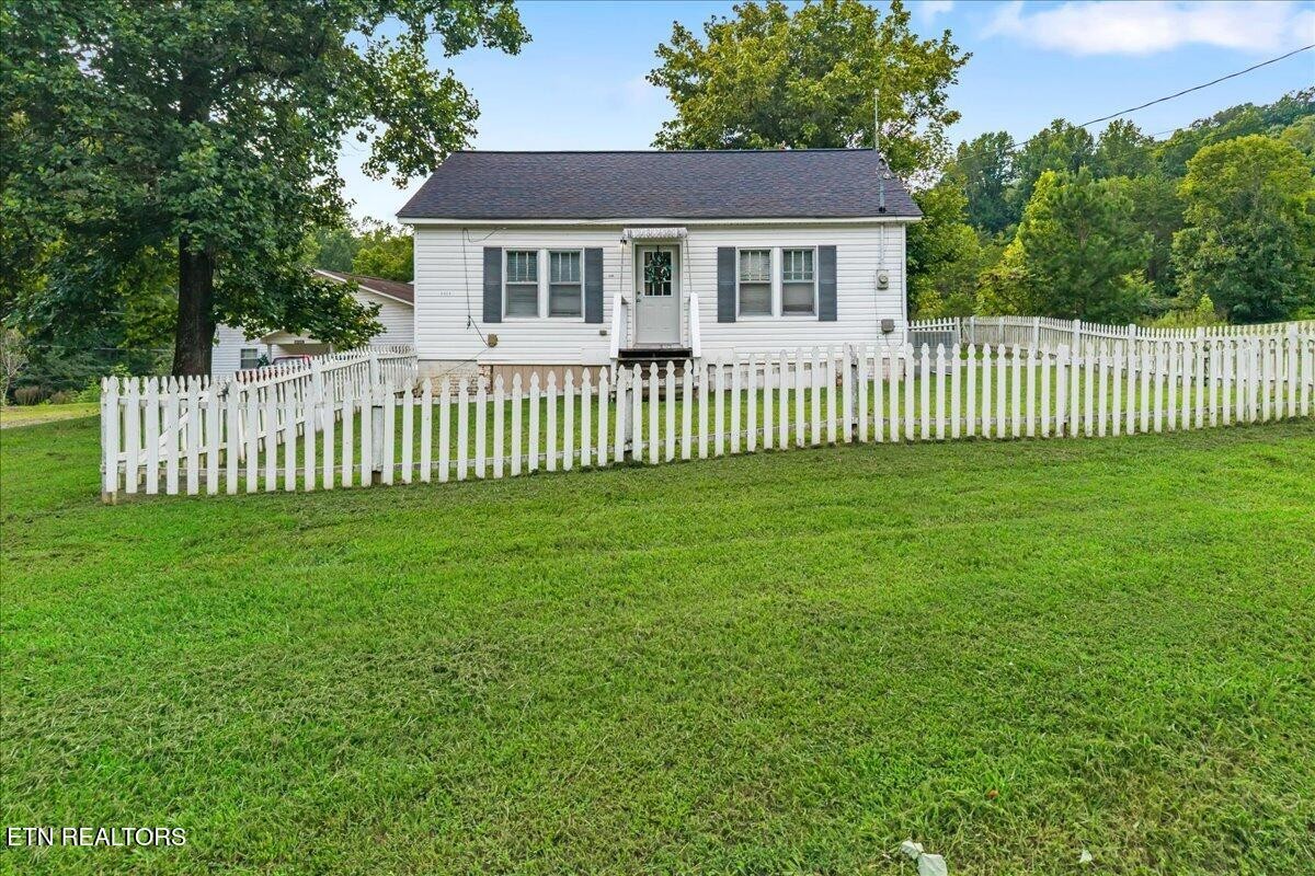 2404 Old Highway 68