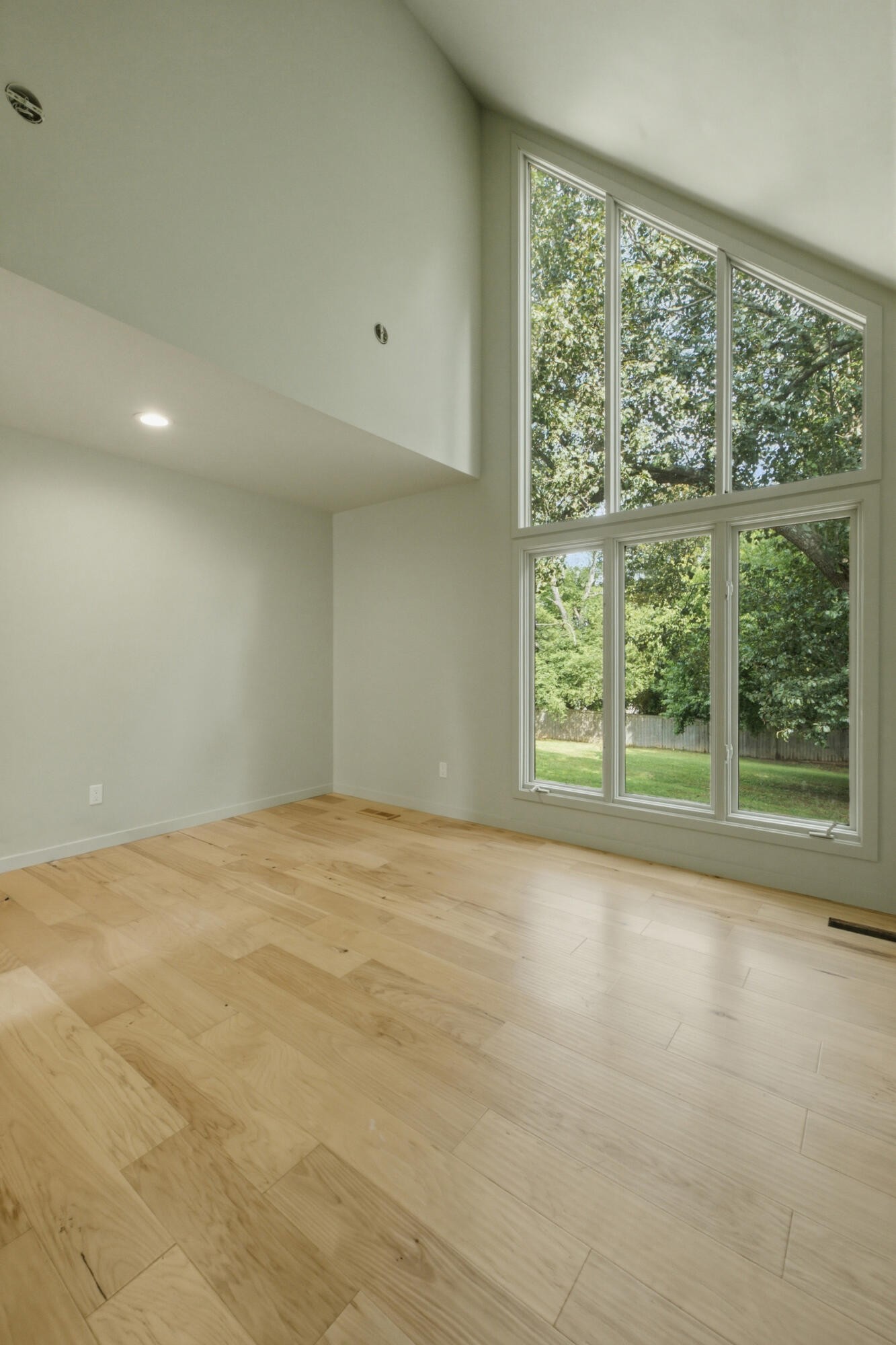 3557 Brandon Lane, NE