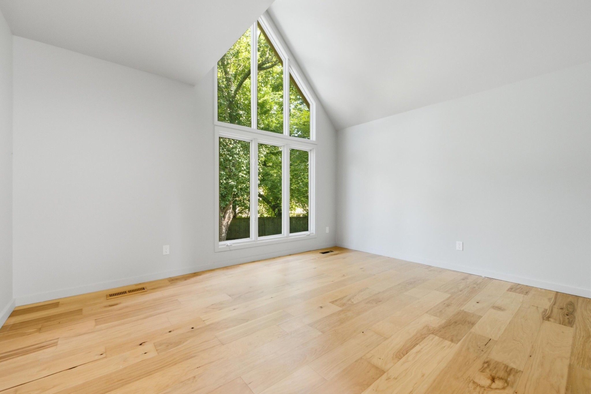 3557 Brandon Lane, NE