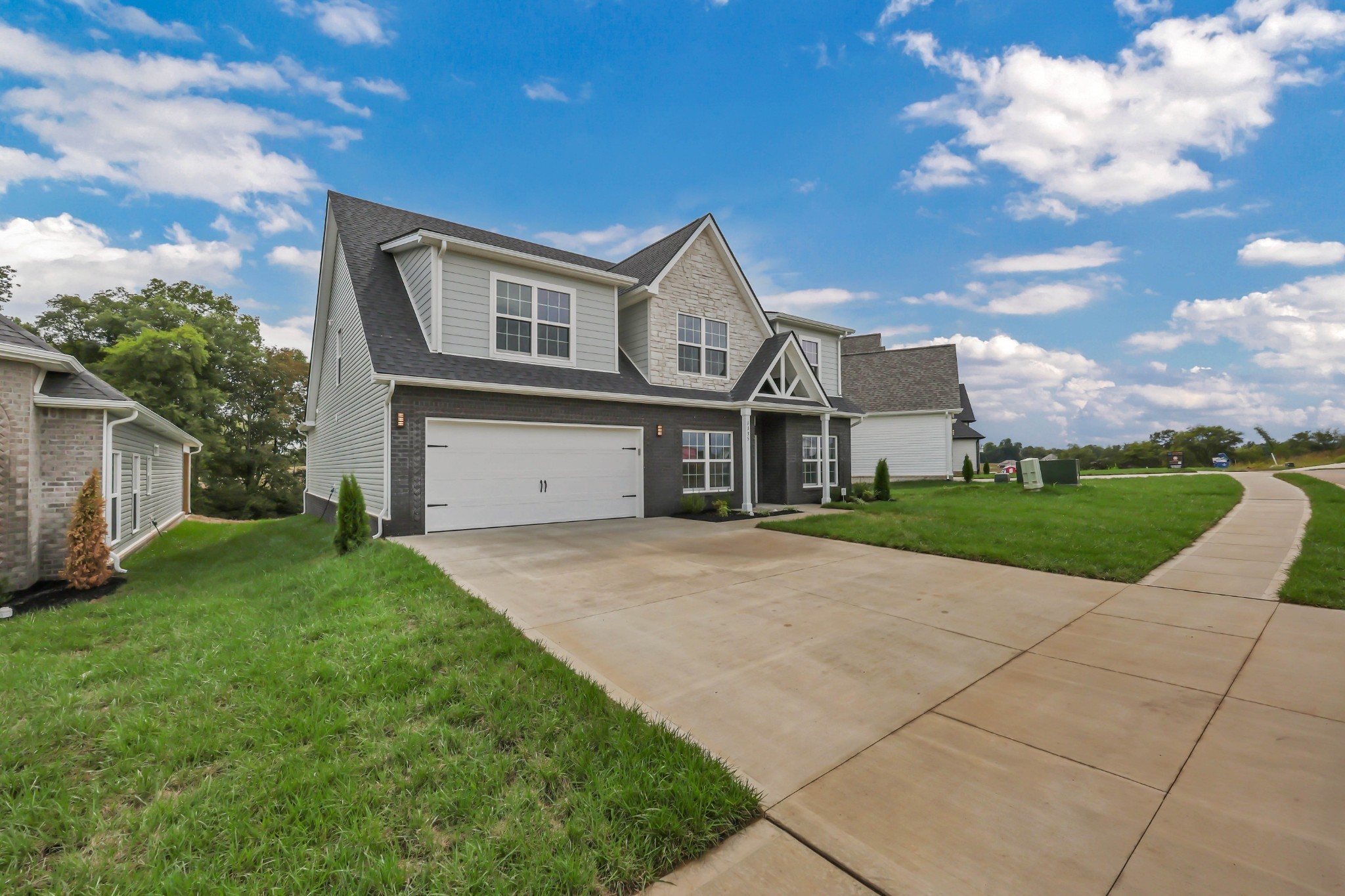 1135 Mourning Cloak Dr