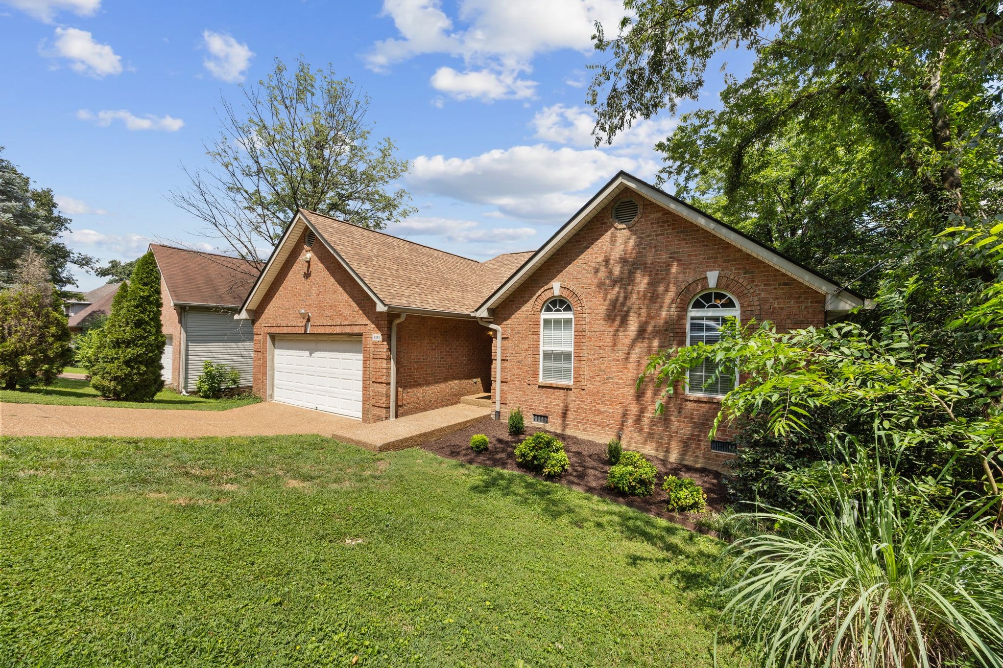 5333 Windypine Dr