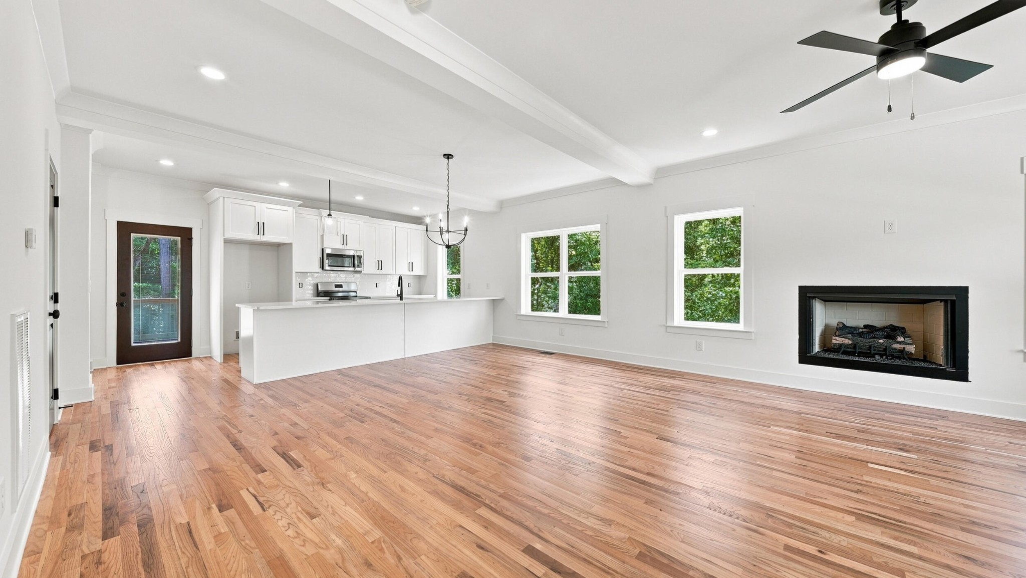 107 Jamestown Road