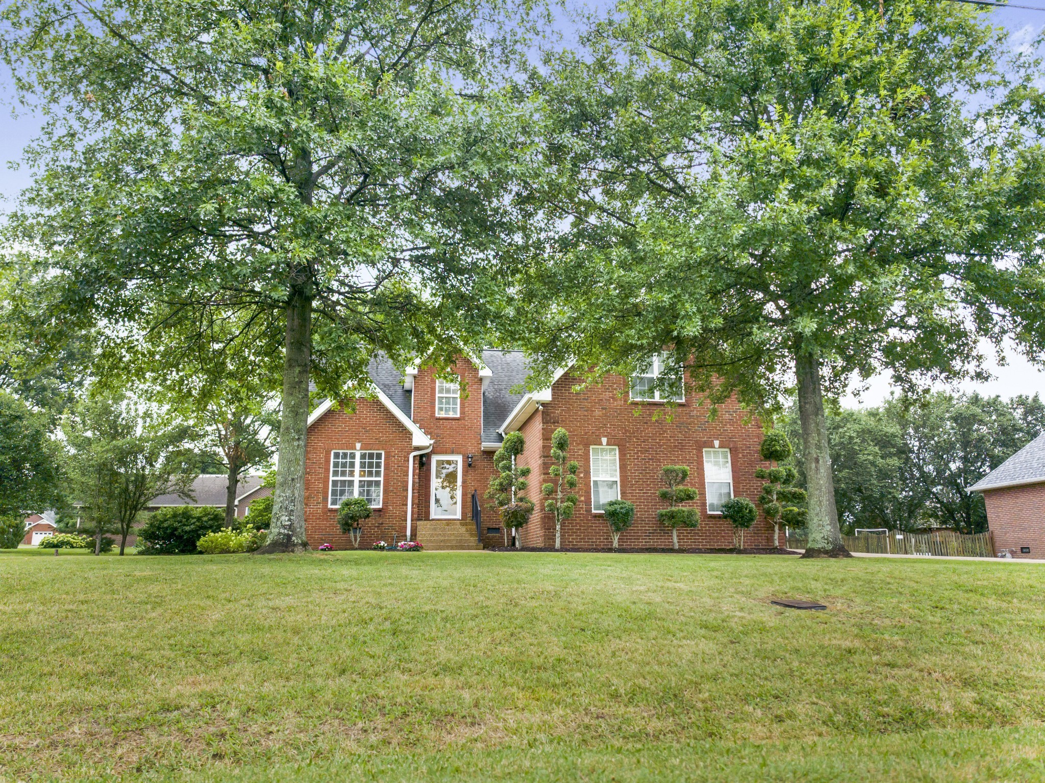 306 Chestnut Ln