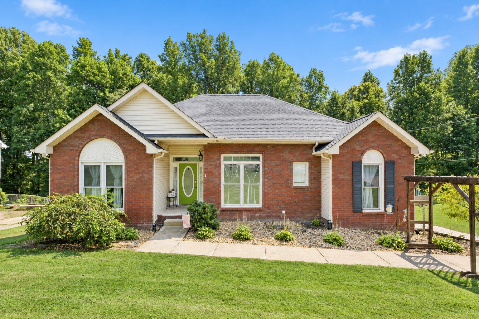 183 Hickory Hollow Dr