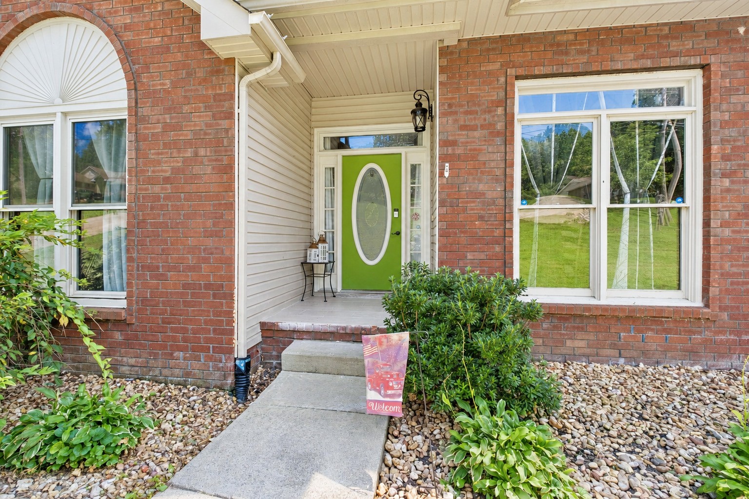 183 Hickory Hollow Dr