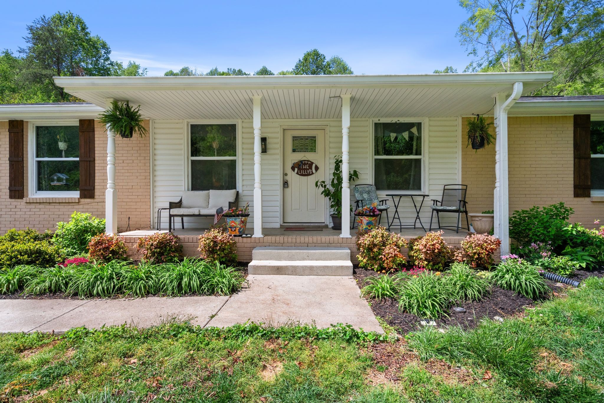 1142 Indian Springs Rd