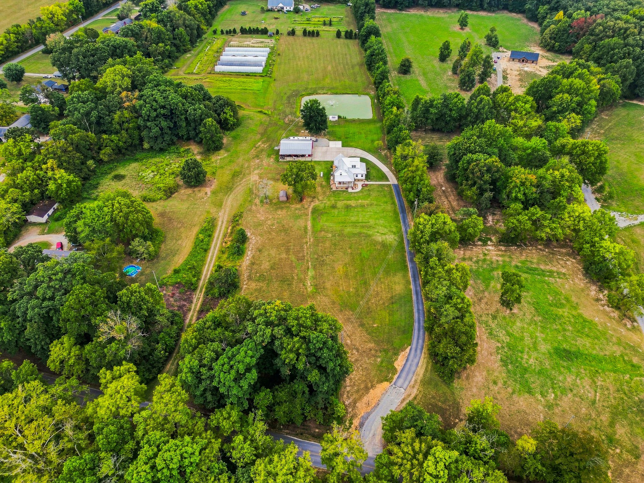 808 Clearview Rd