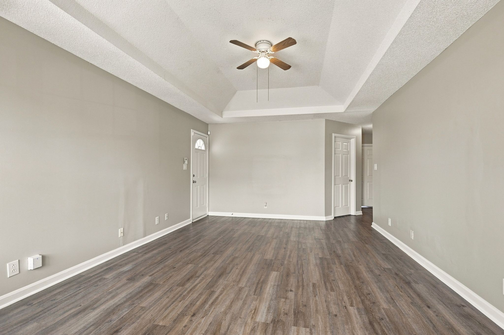 3433 Merganser Dr