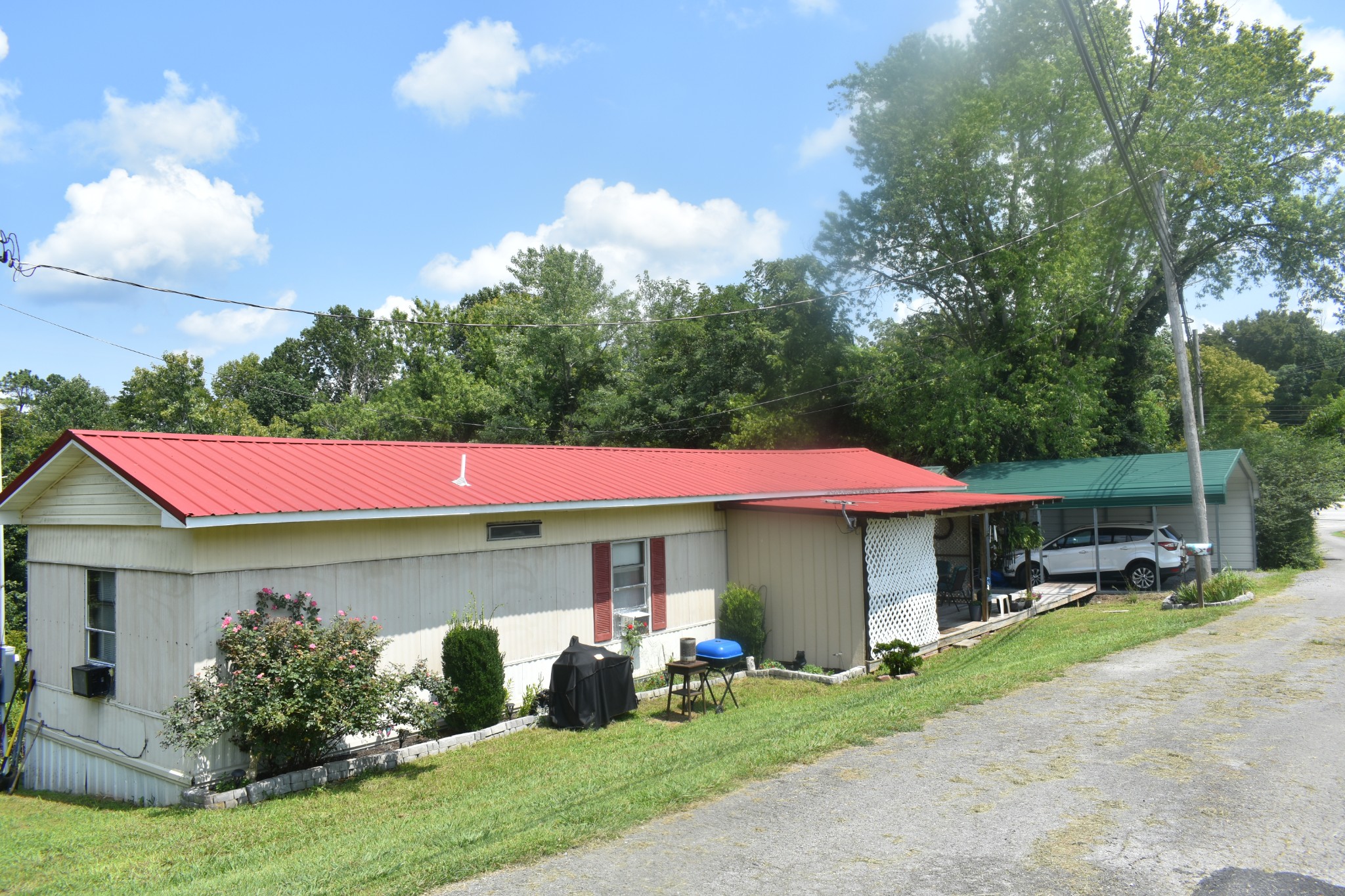 7 White Cir