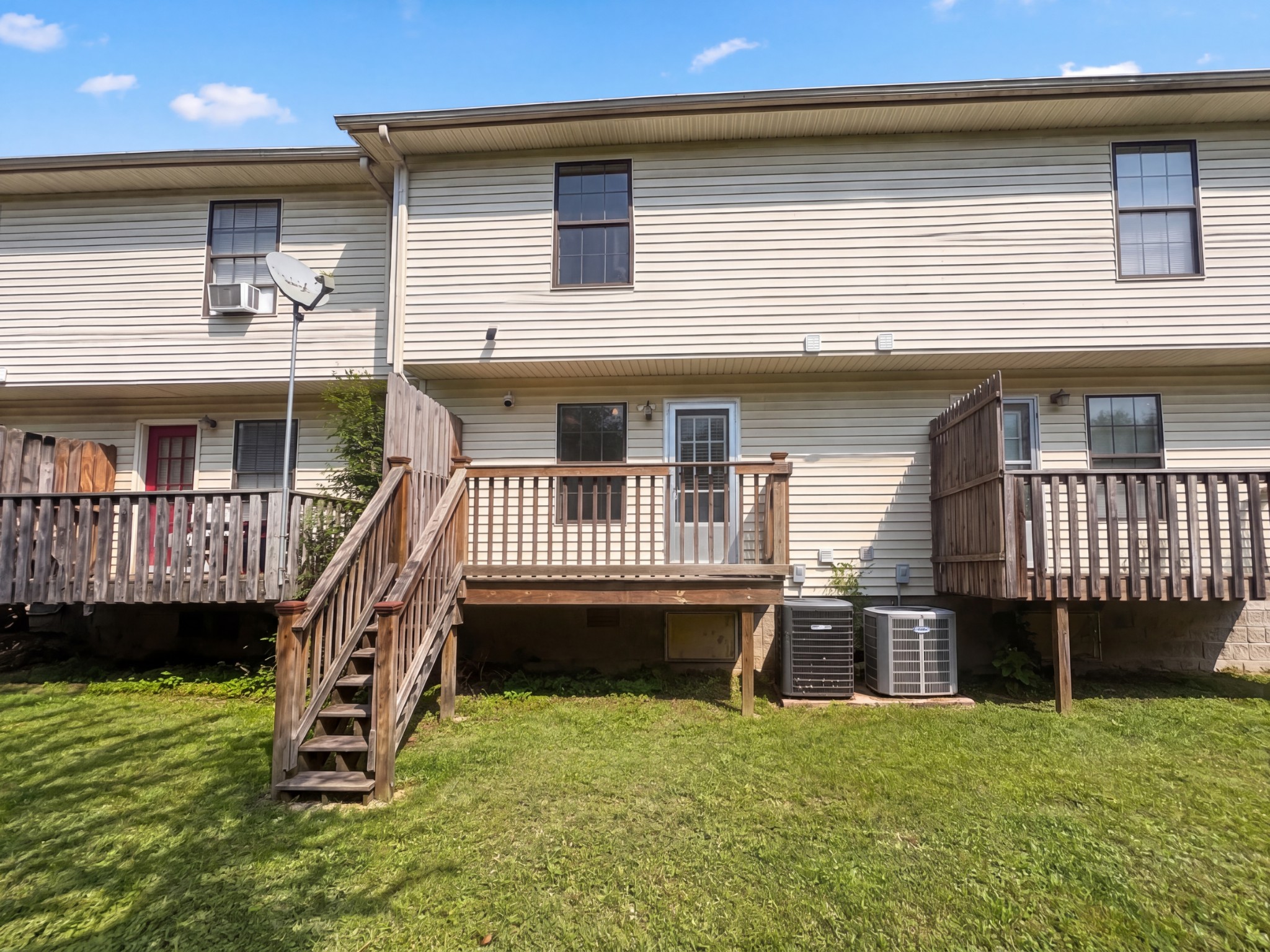 578 Thomas Jefferson Cir