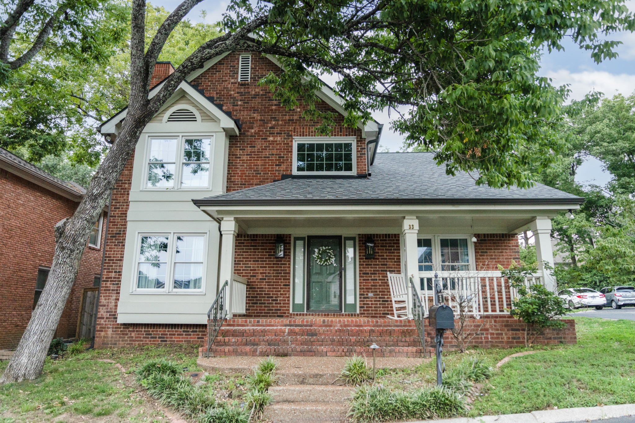 33 Belcaro Cir