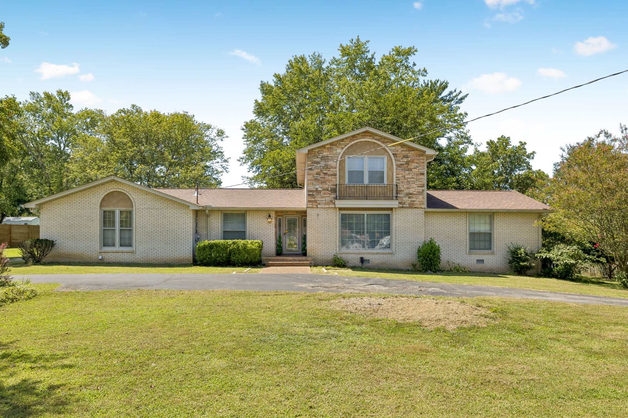 130 Glenn Hill Dr