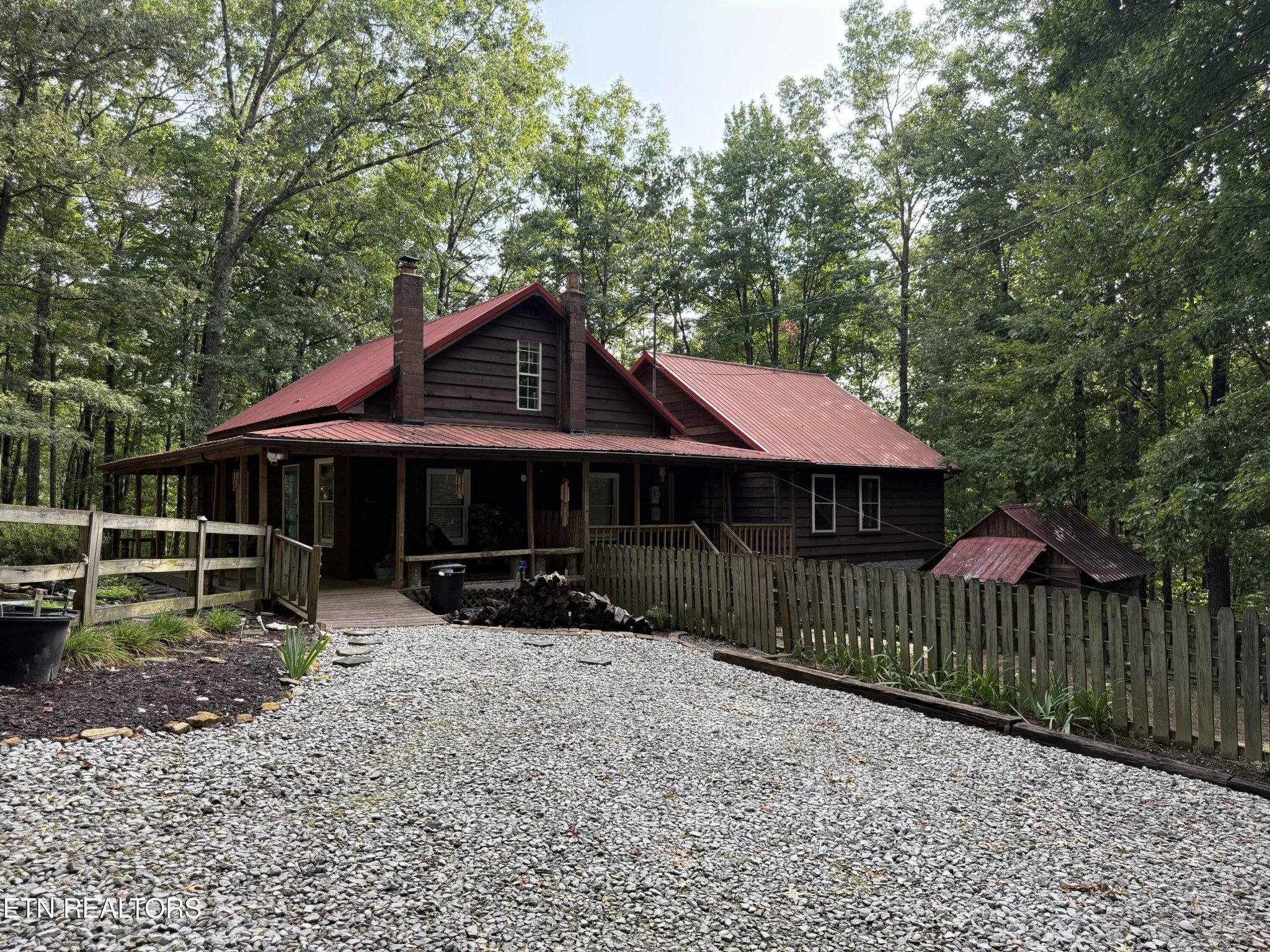 360 Joe Barnett Rd