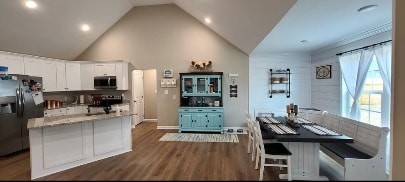3012 Cambridge Ct
