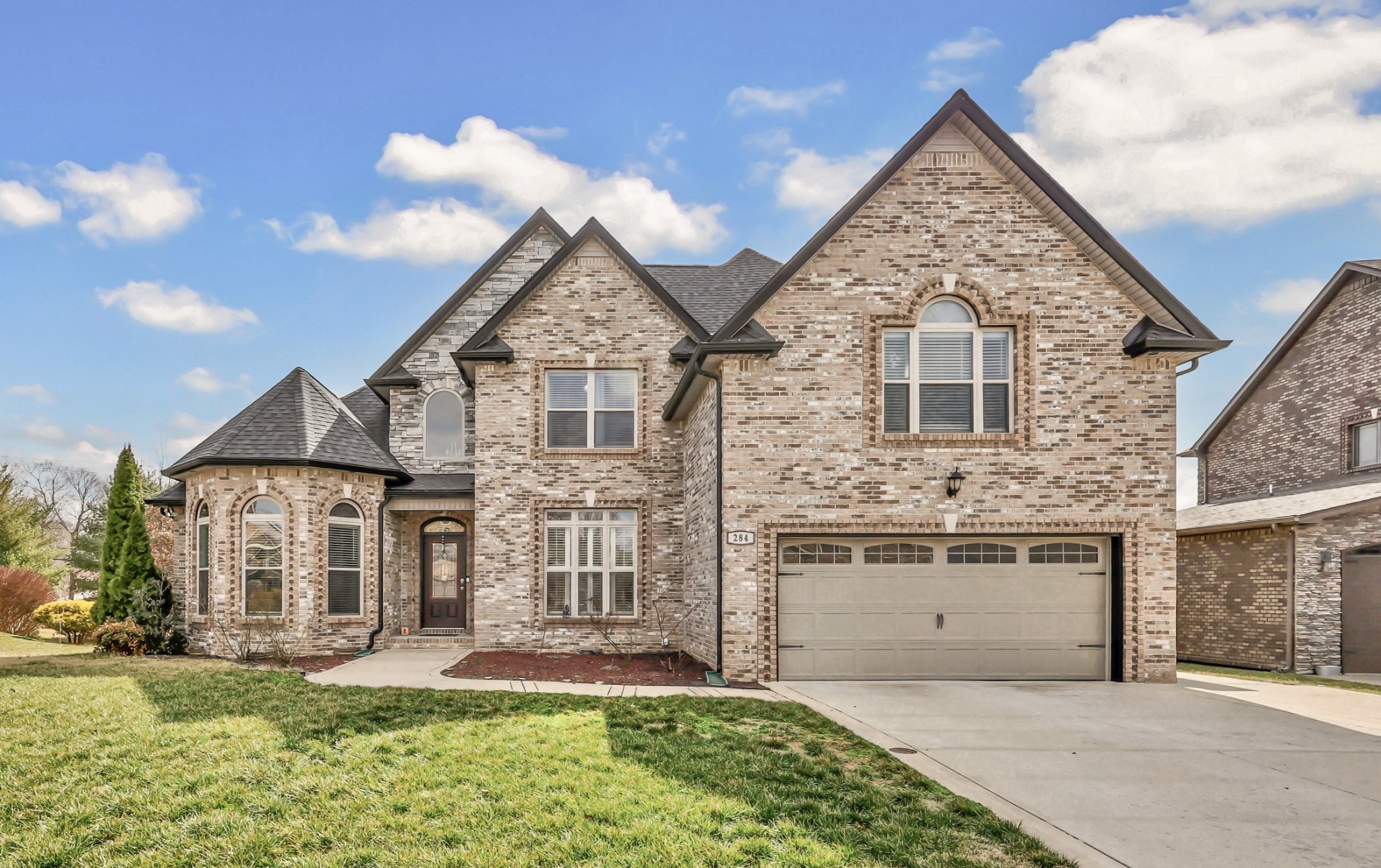 284 Browning Ct