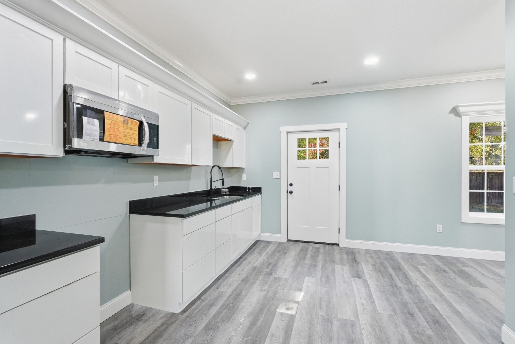 109 Woodland Dr