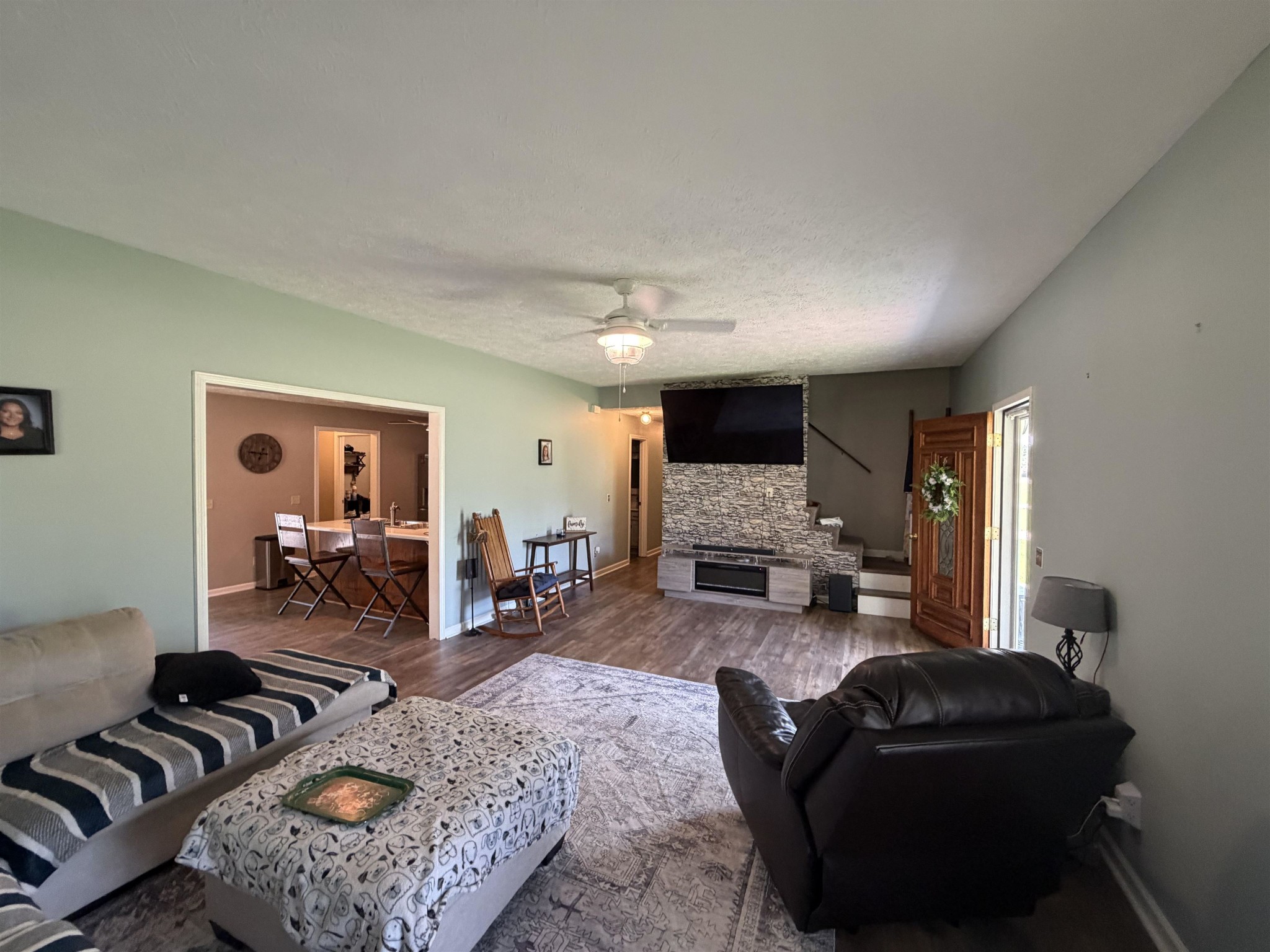 420 BRANDI DR