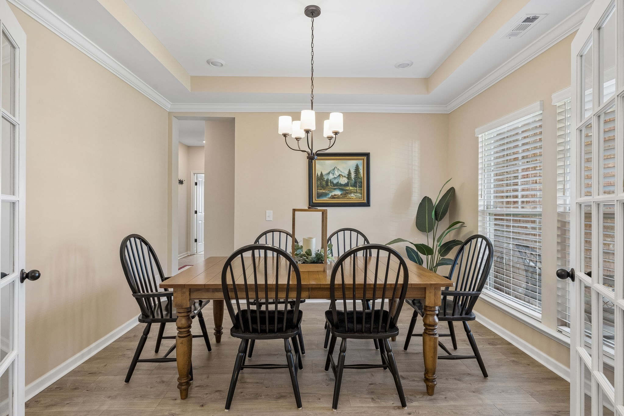7137 Pepper Tree Cir