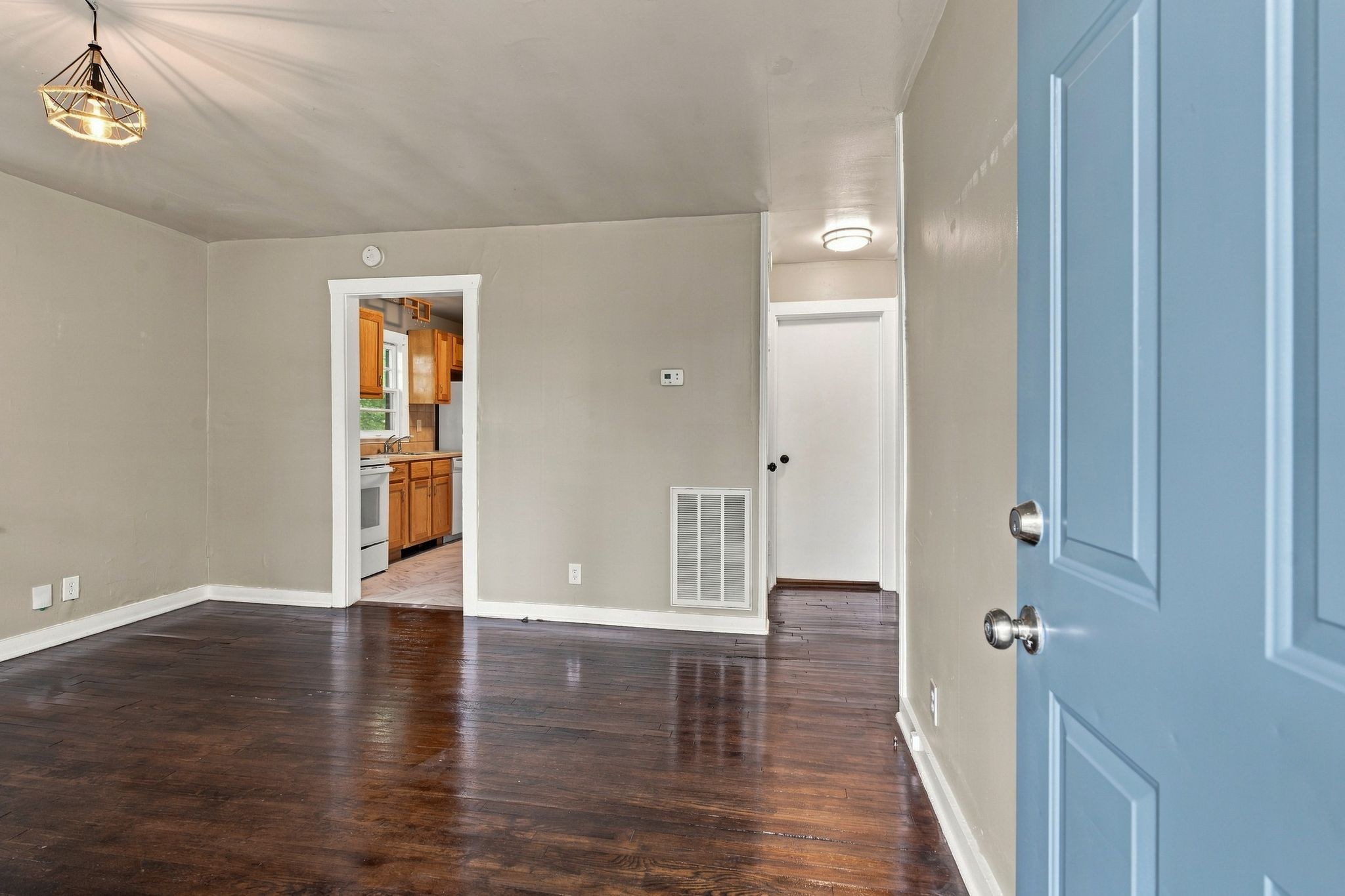 821 W Greenwood Ave