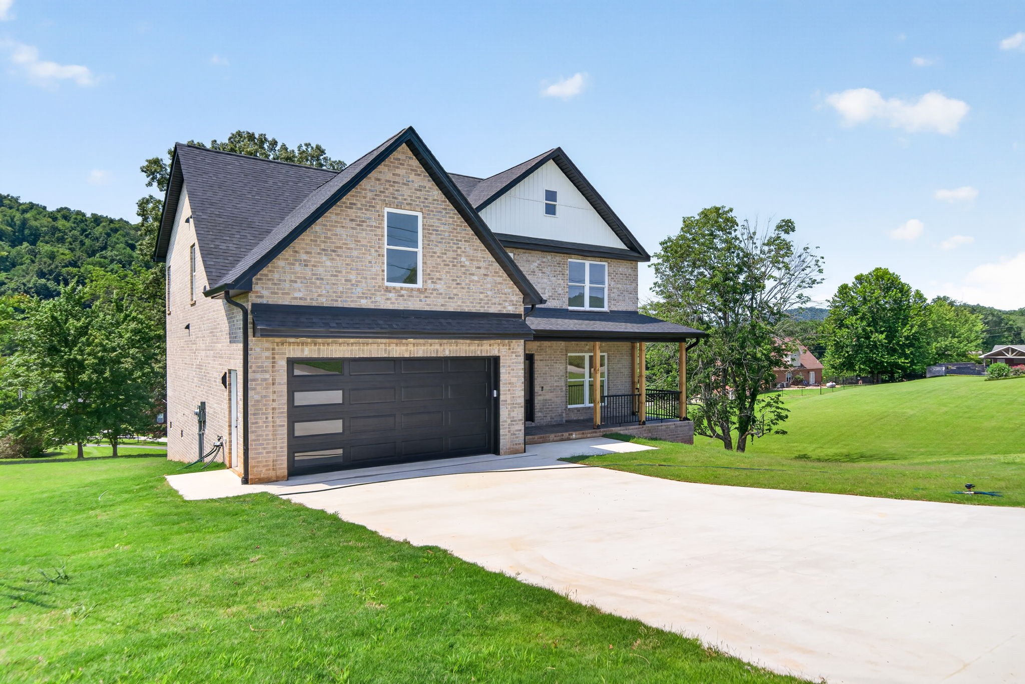 4560 Twin Creeks Dr
