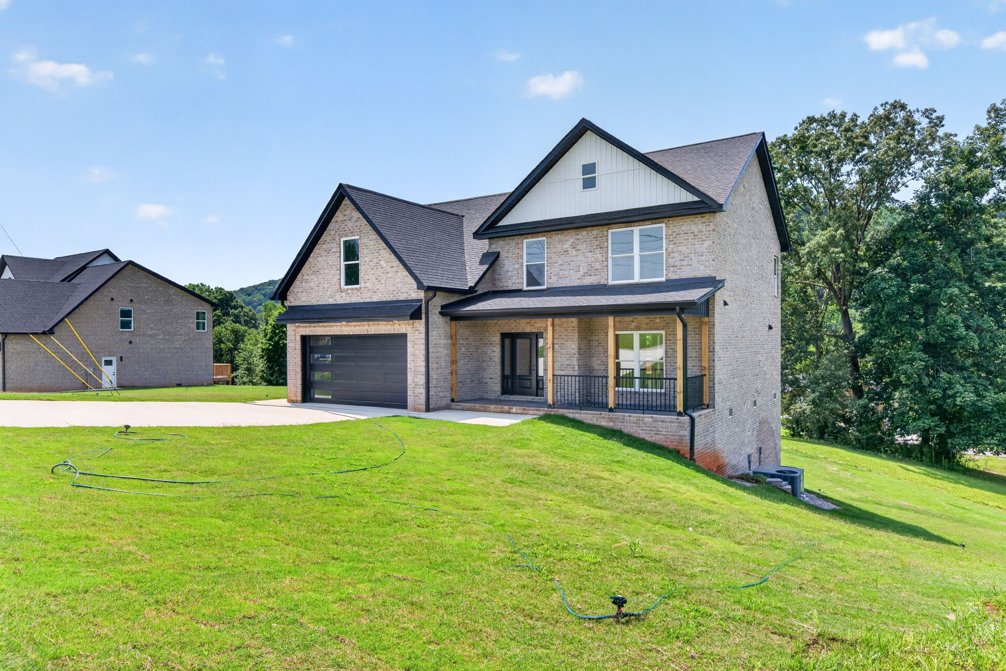 4560 Twin Creeks Dr