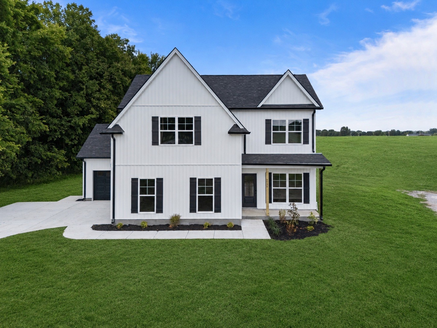 2134 Powell Ln