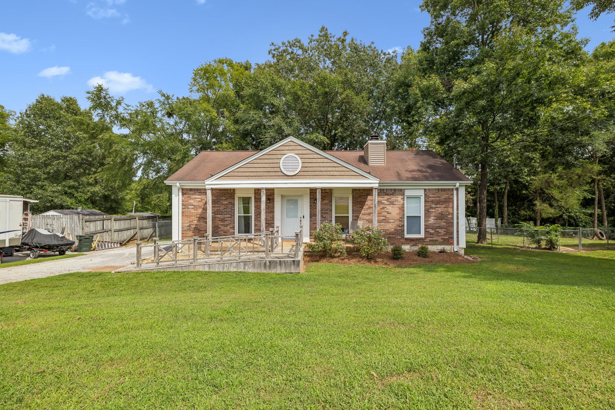 176 Lucy Dr