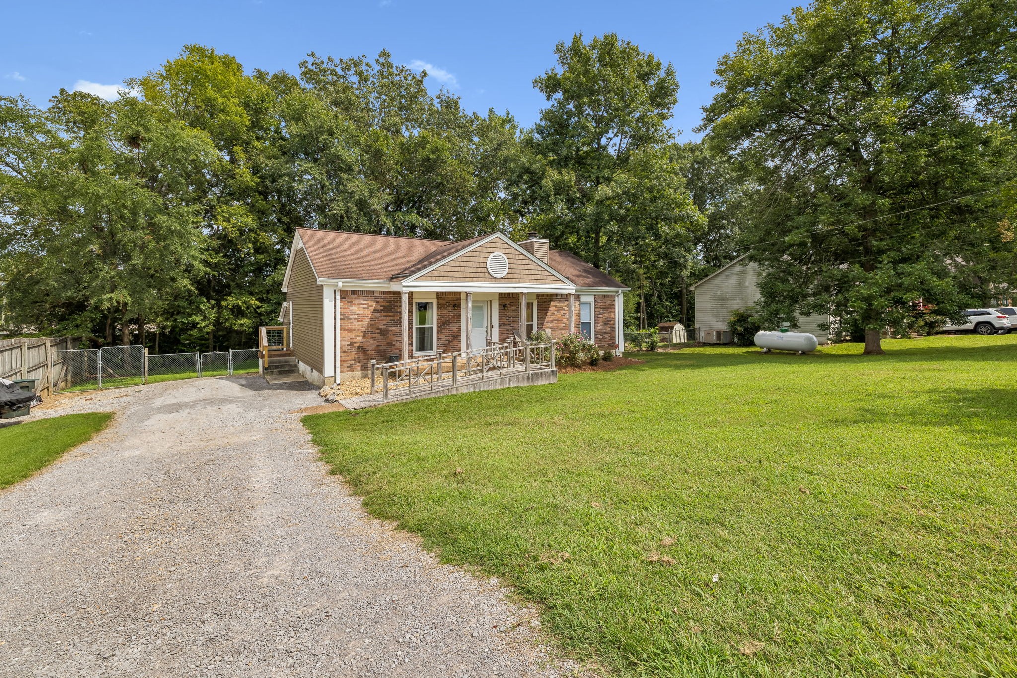 176 Lucy Dr