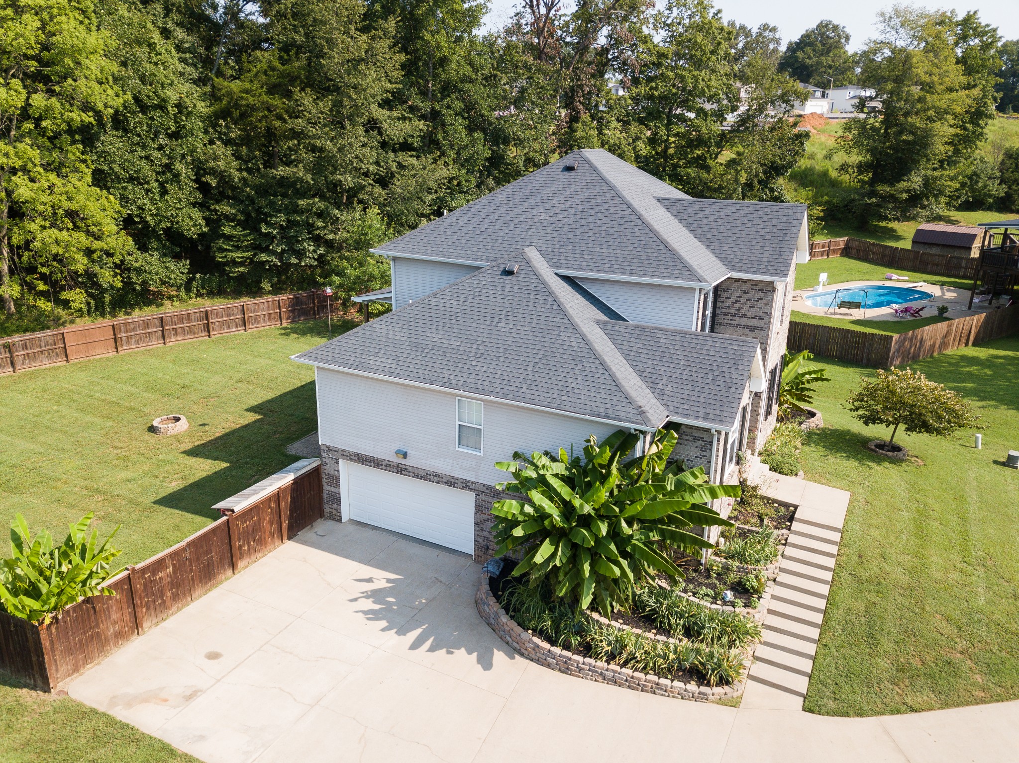 736 Forrest Cove Ct