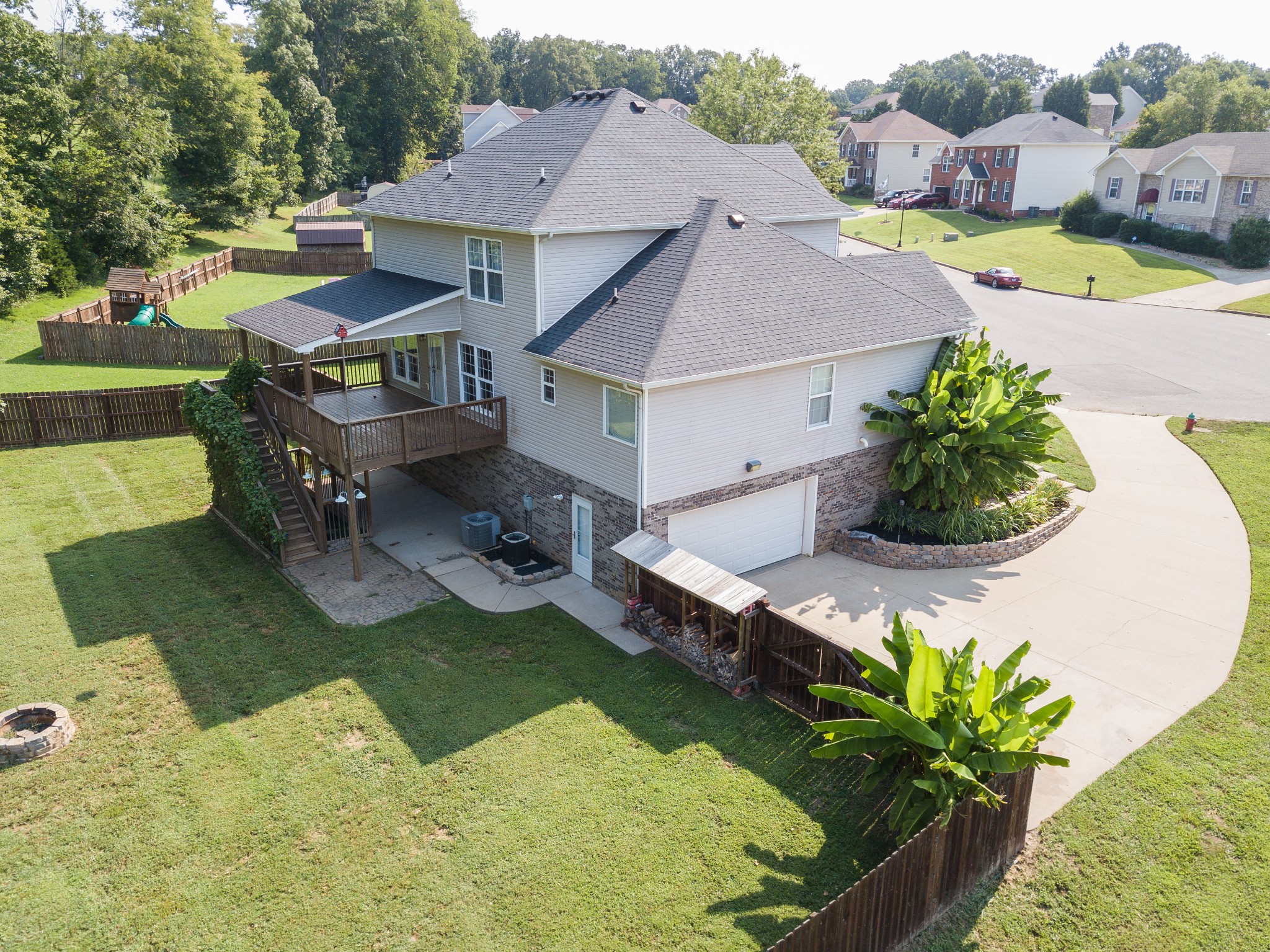736 Forrest Cove Ct