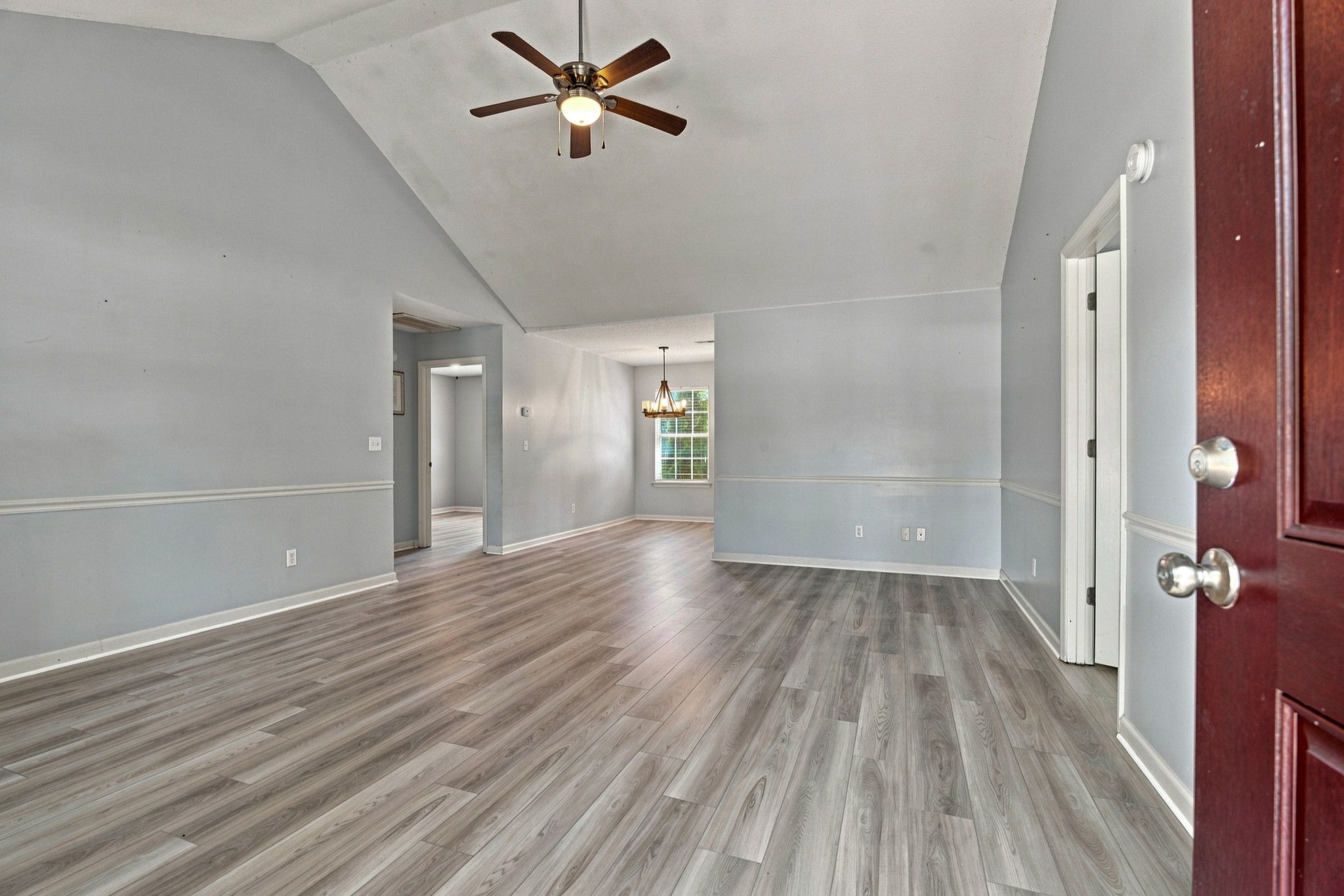 351 Needham Blvd
