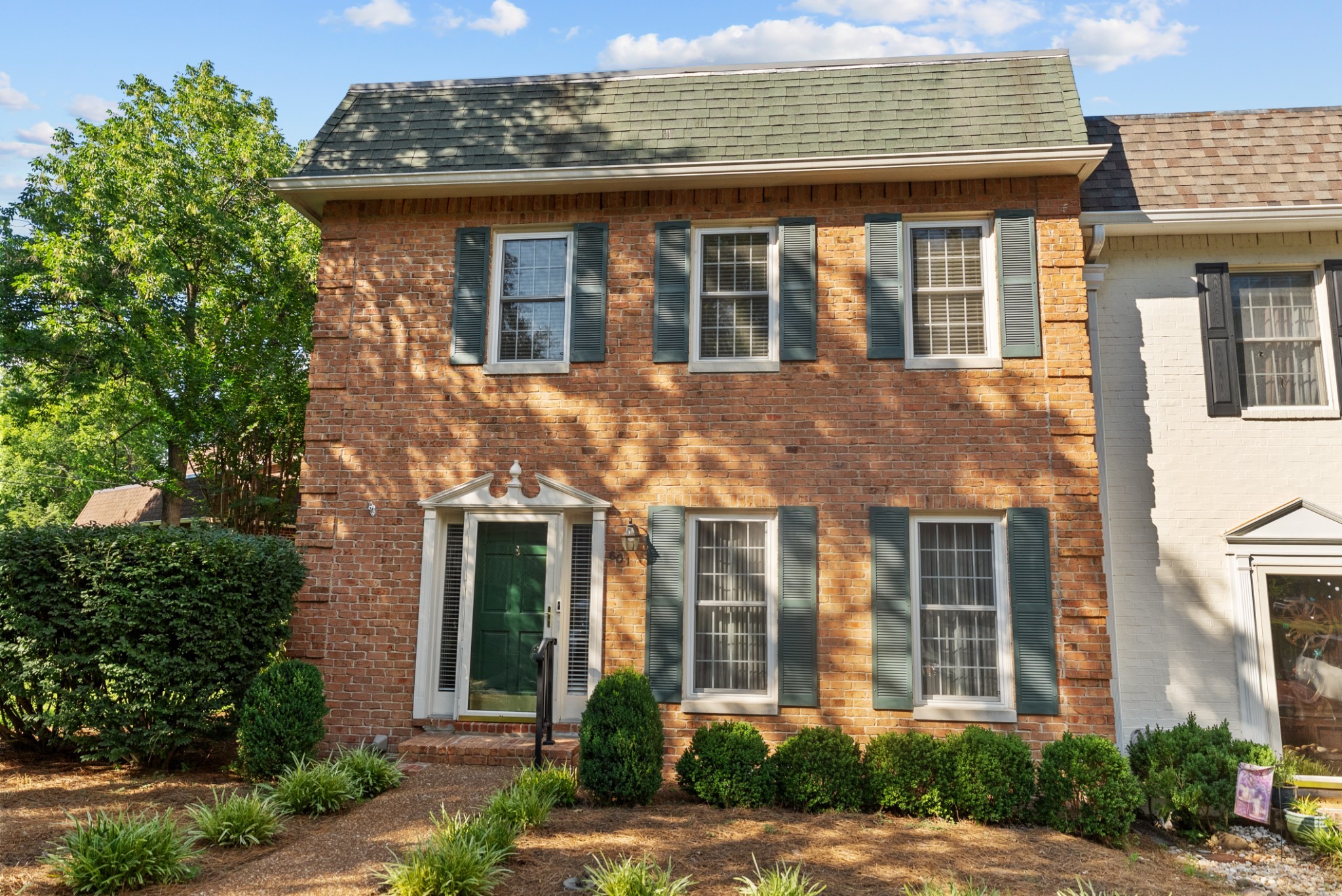 601 Glenn Cir