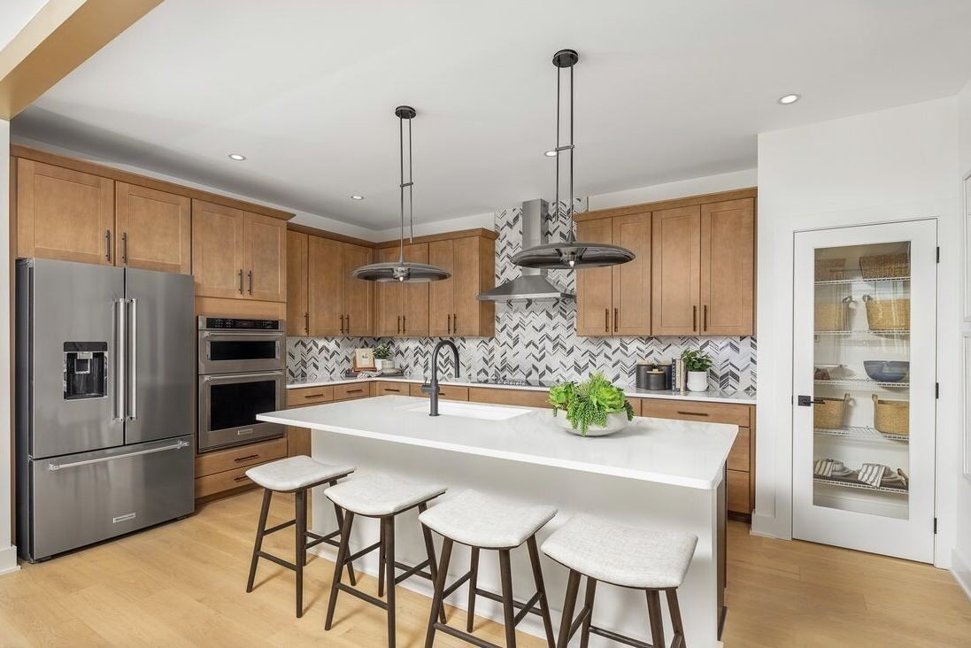2626 Willowoak Trail