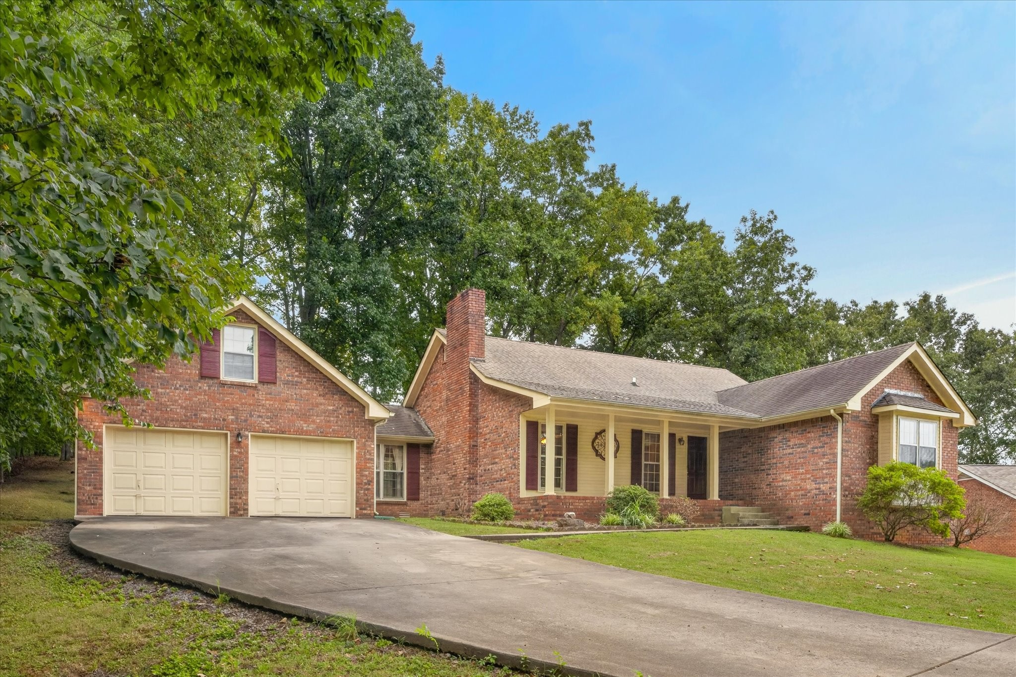 135 Lynx Dr