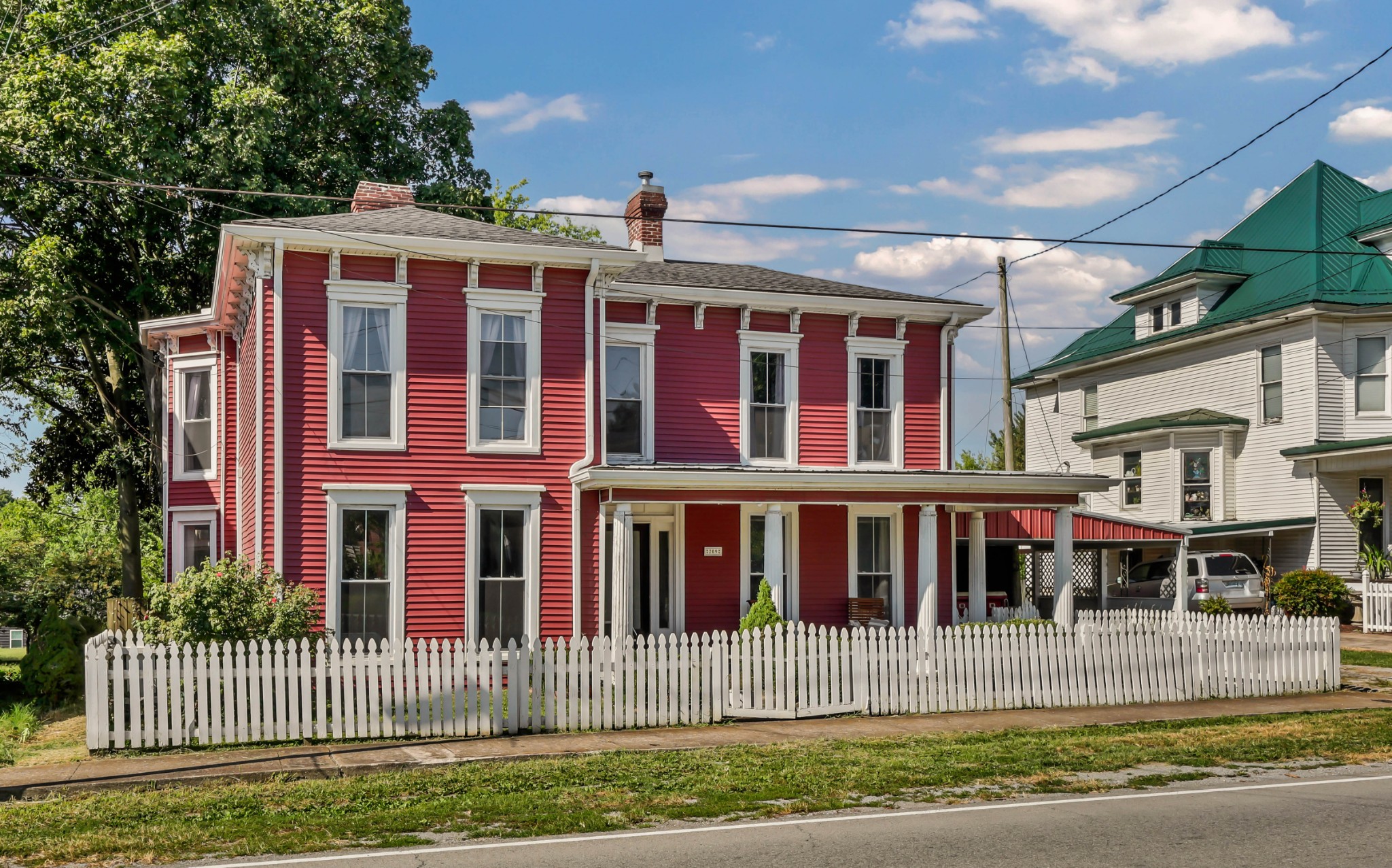 209 S Main St