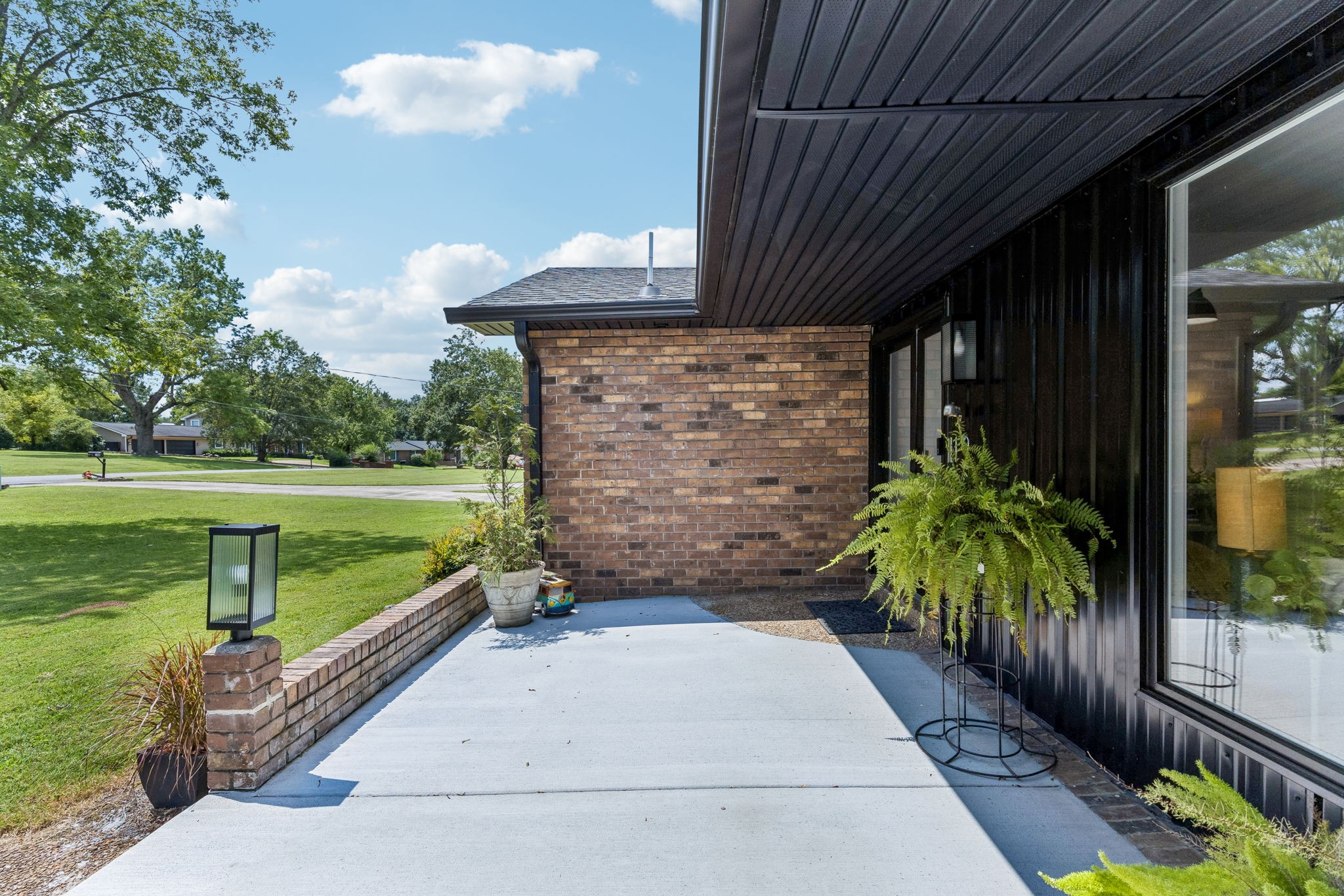 146 Fairways Dr