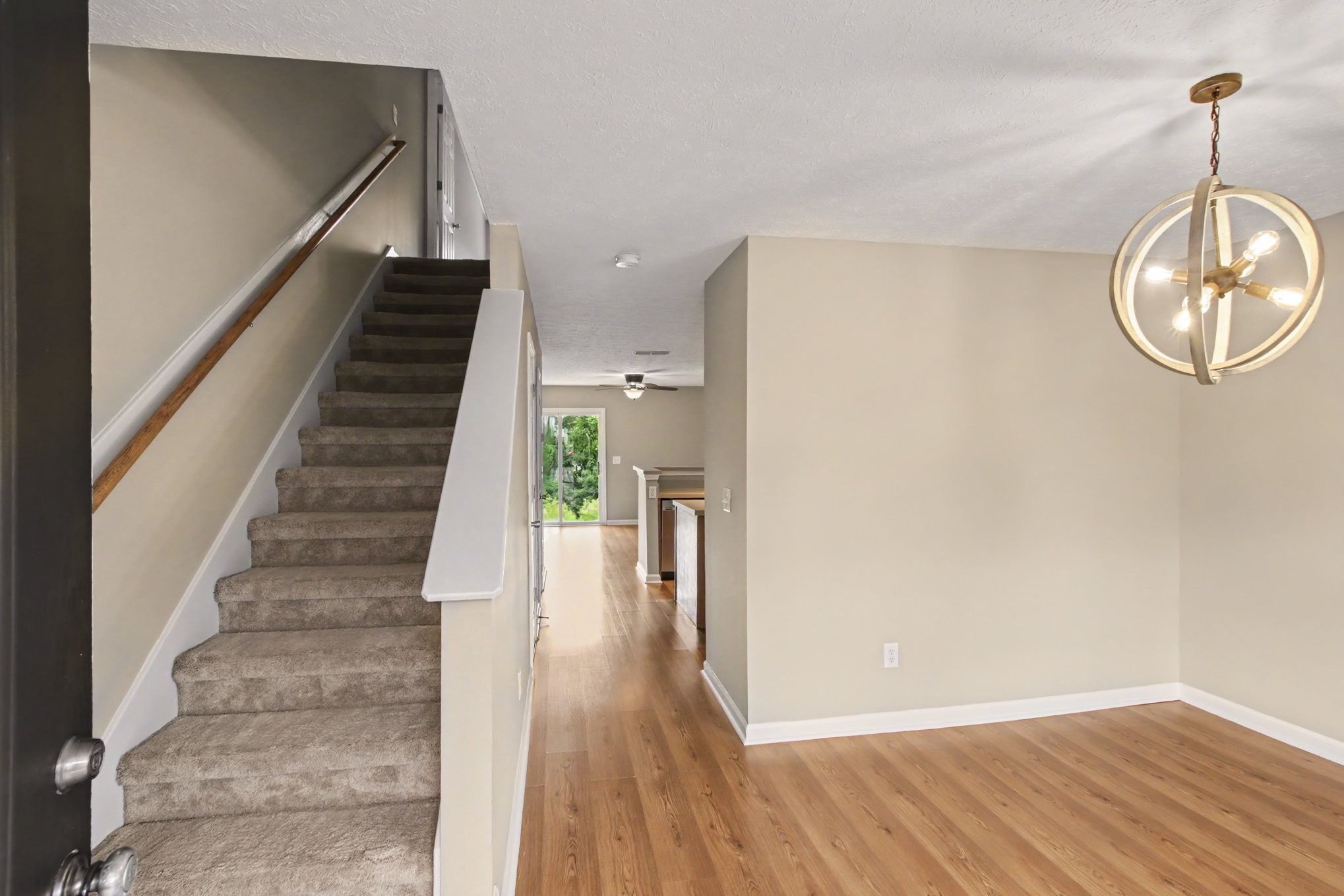 157 Shadow Glen Dr