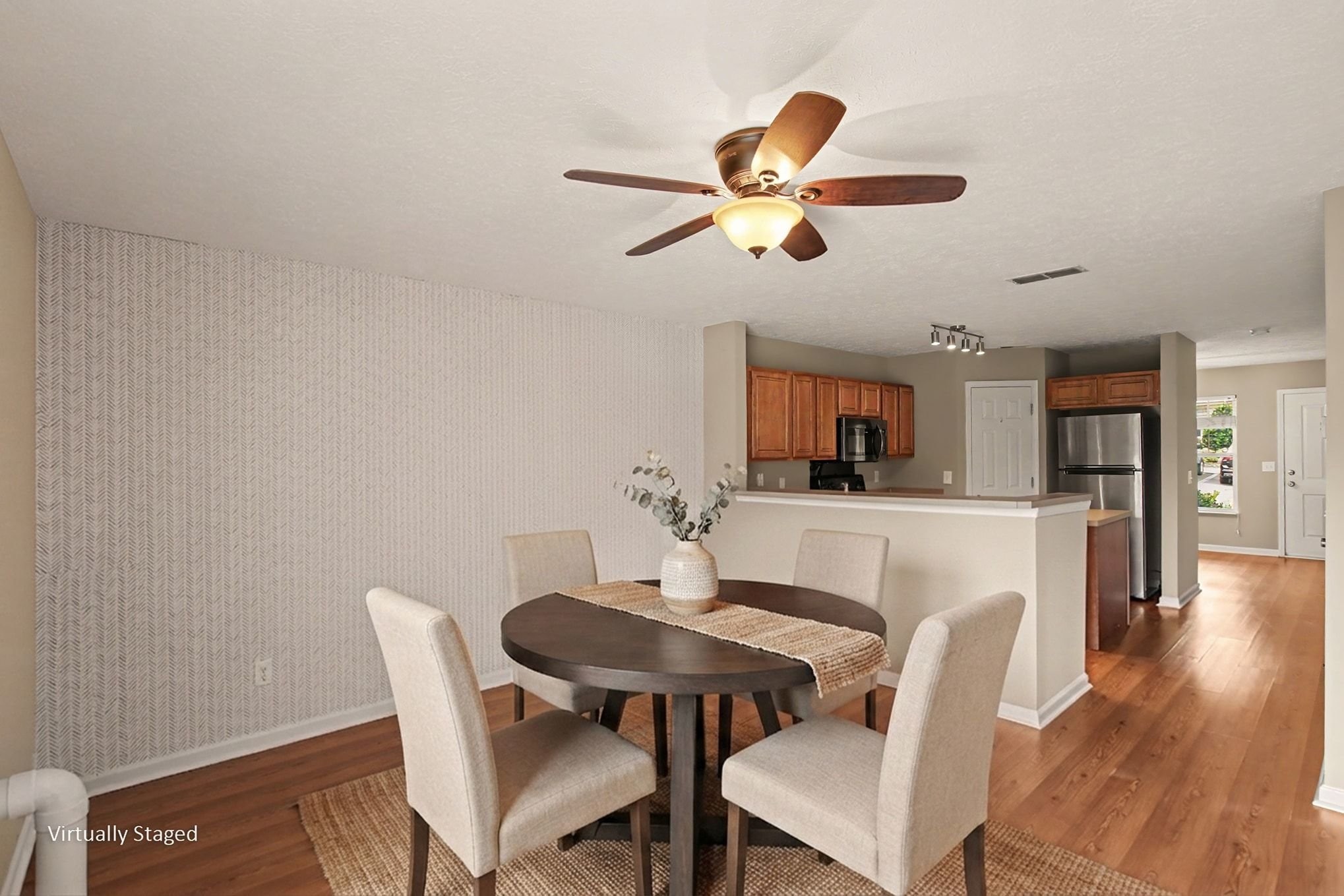 157 Shadow Glen Dr