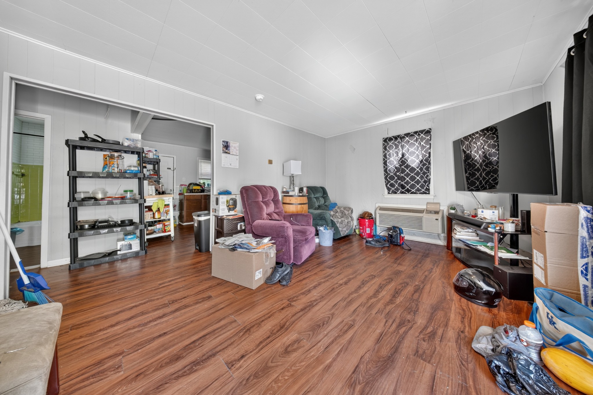101 S Legion Cir