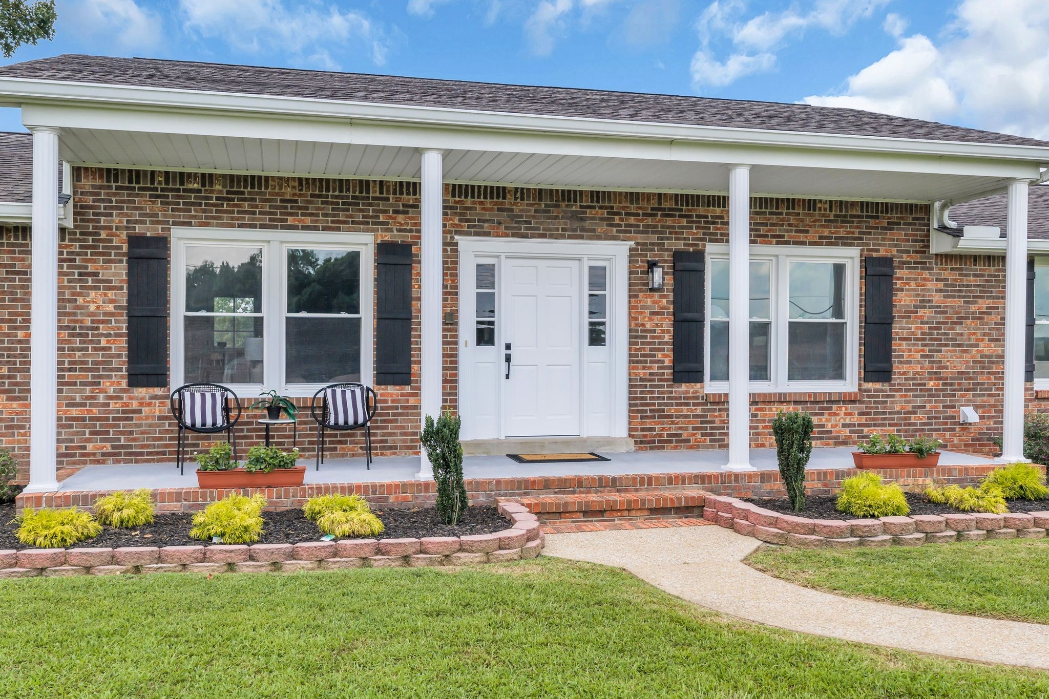 2151 Abiff Rd