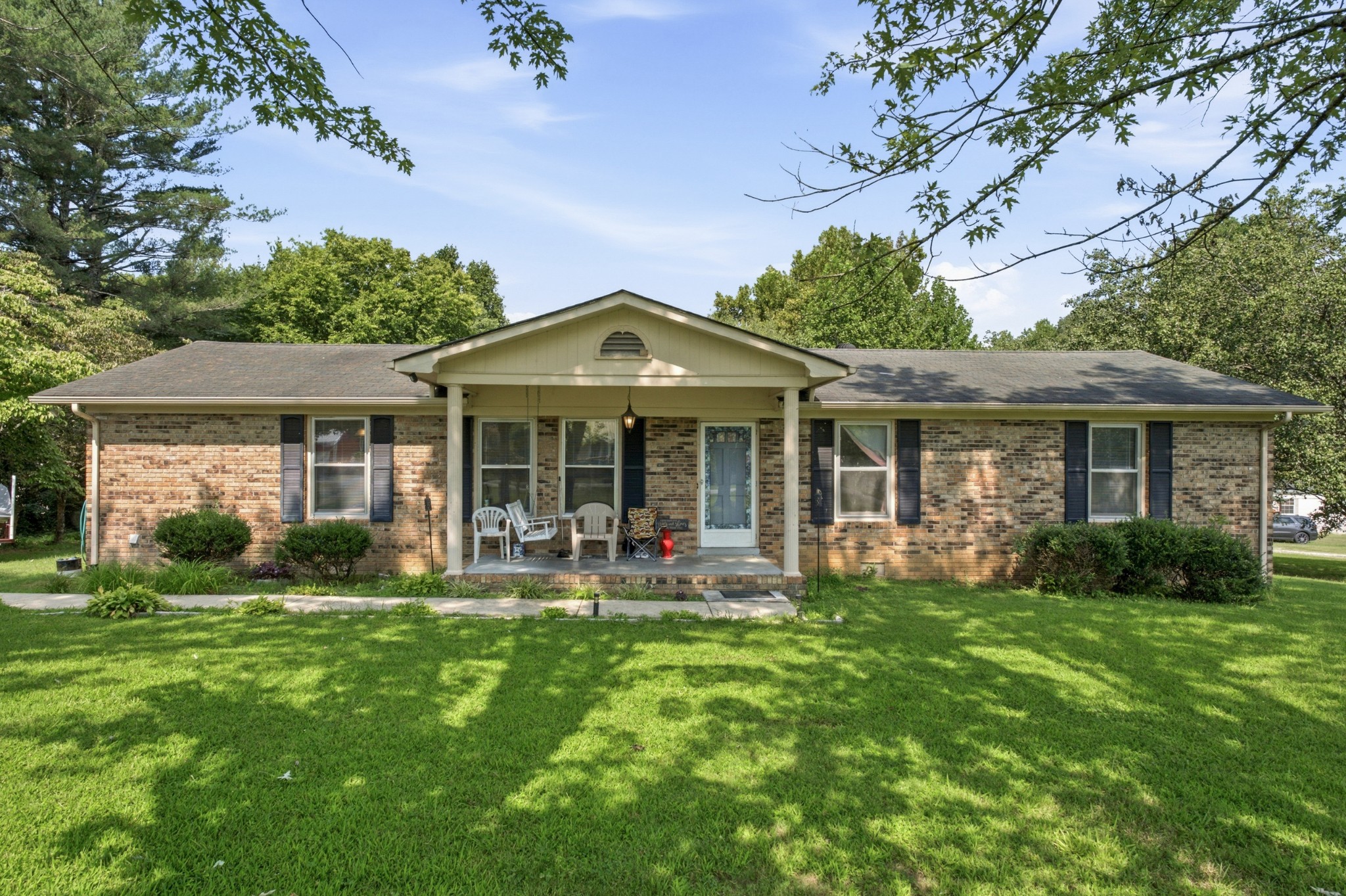 9106 Holmes Creek Rd