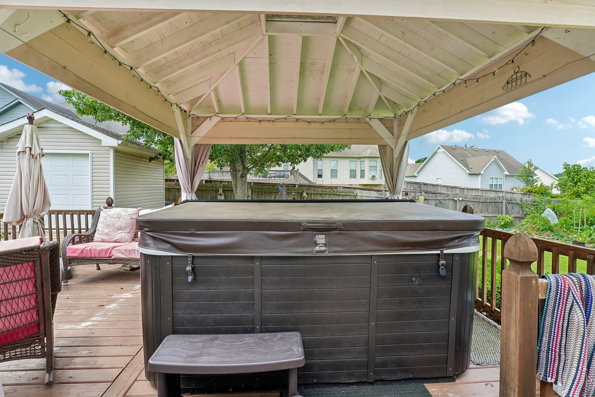 1216 Channelview Dr