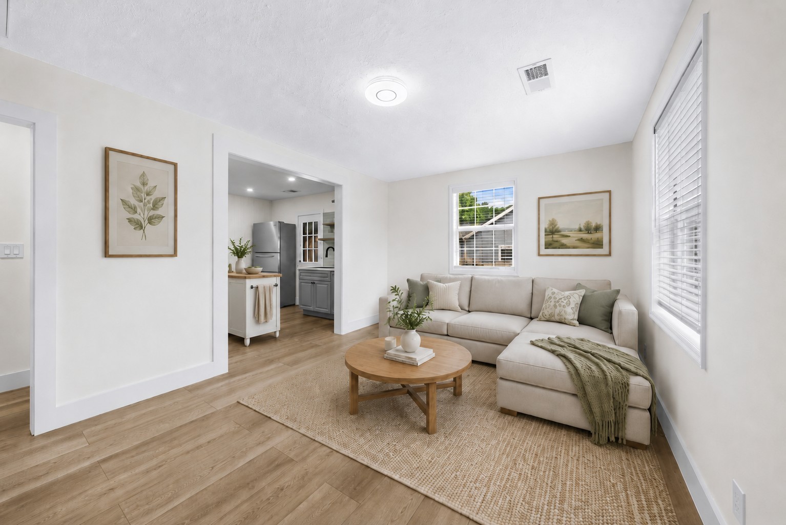 60 Lutie St