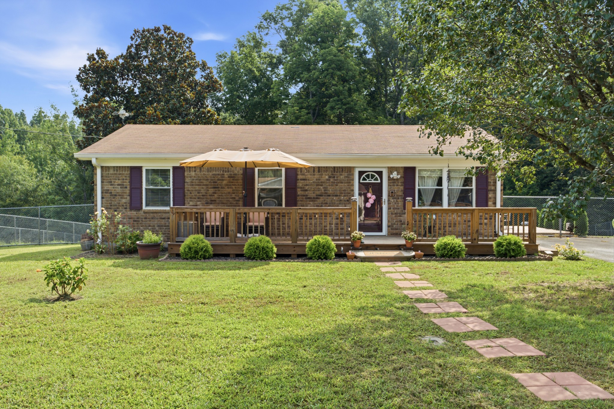670 Bobbitt Rd