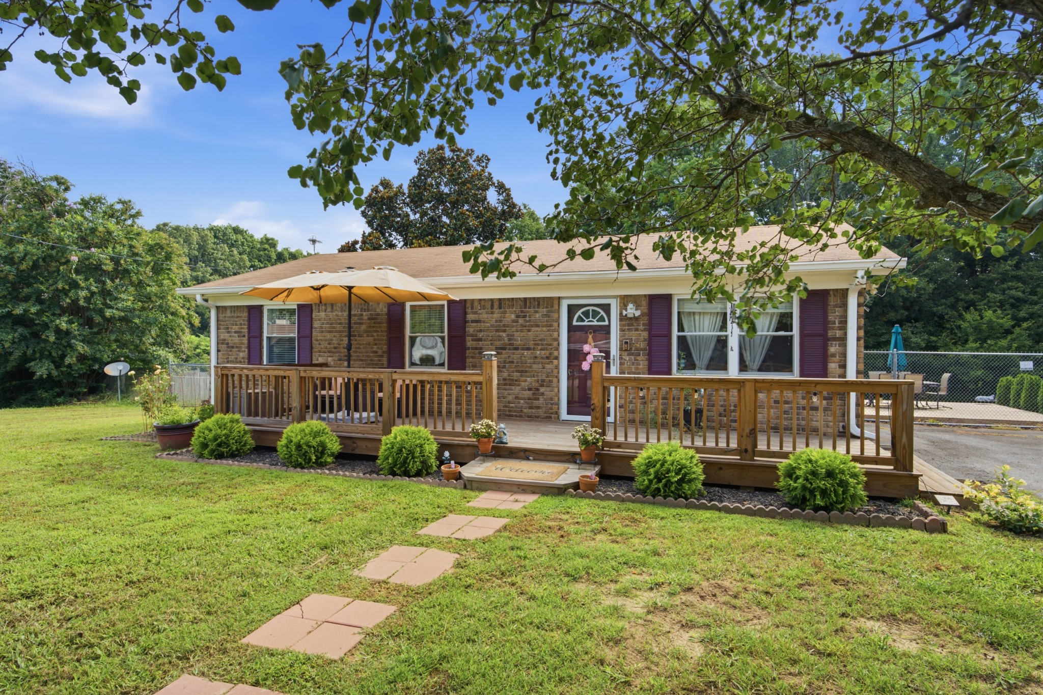 670 Bobbitt Rd
