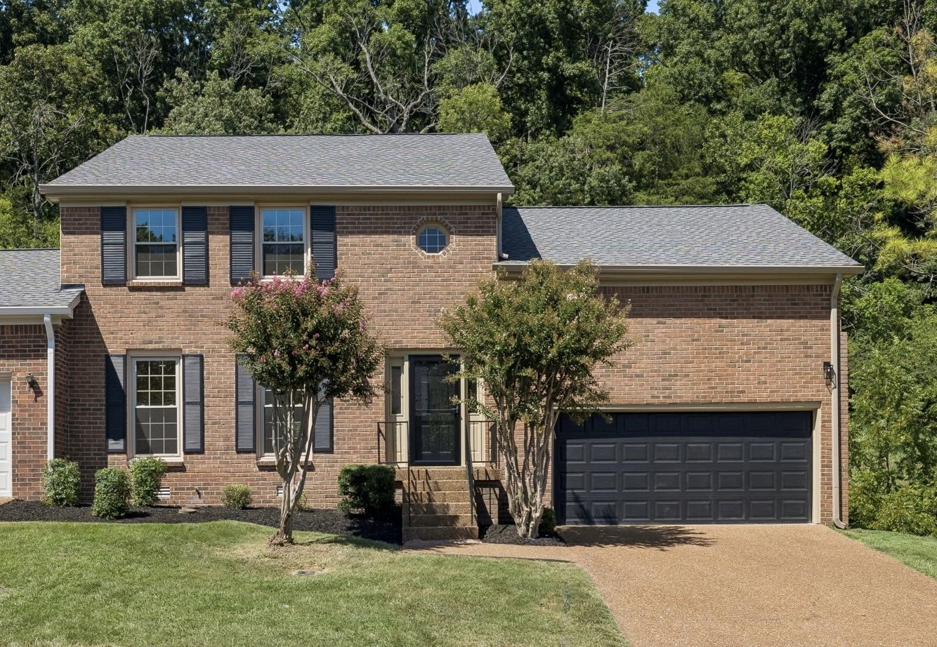 1533 Mooreland Blvd