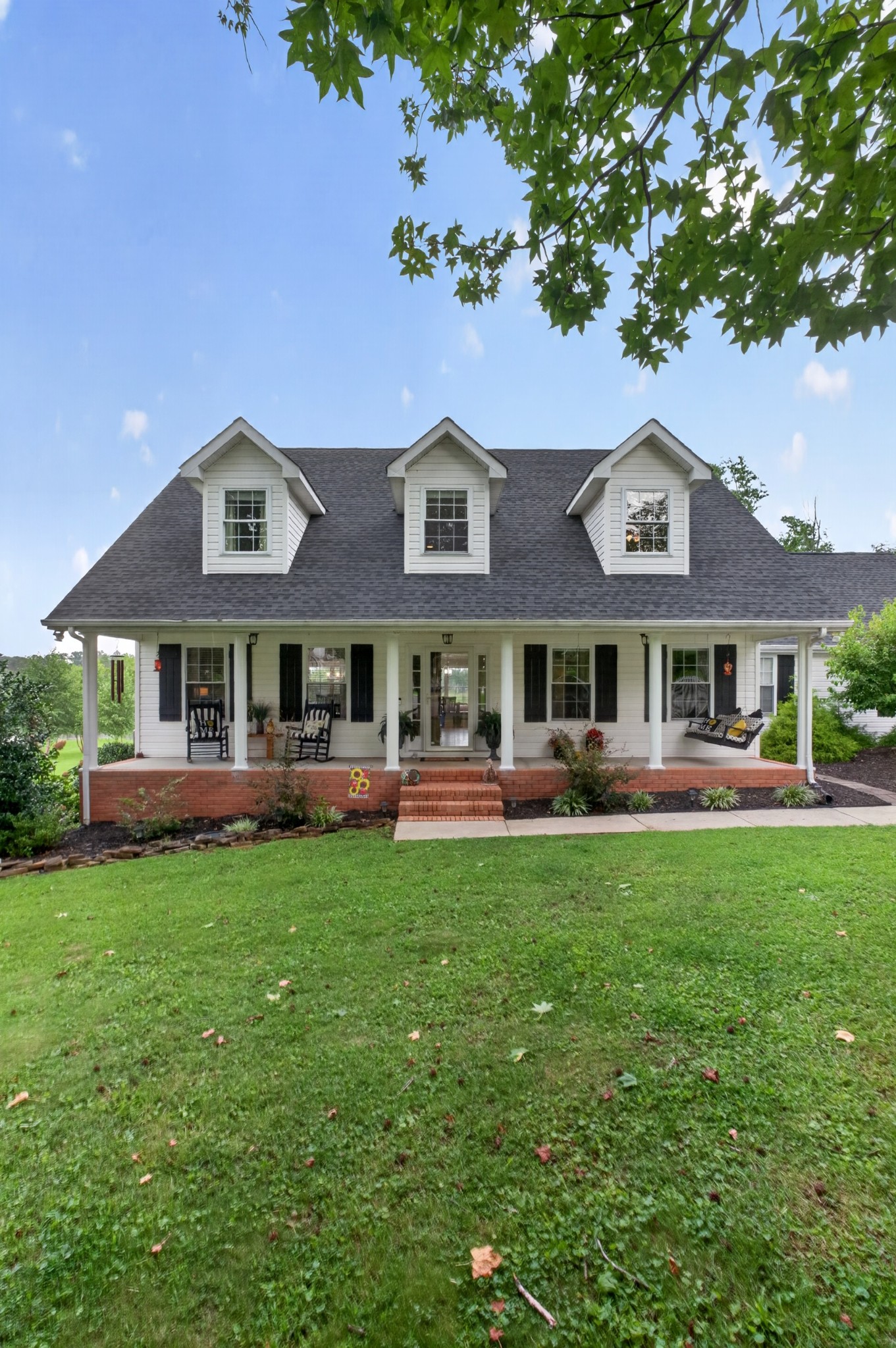 214 Lake Villa Cir
